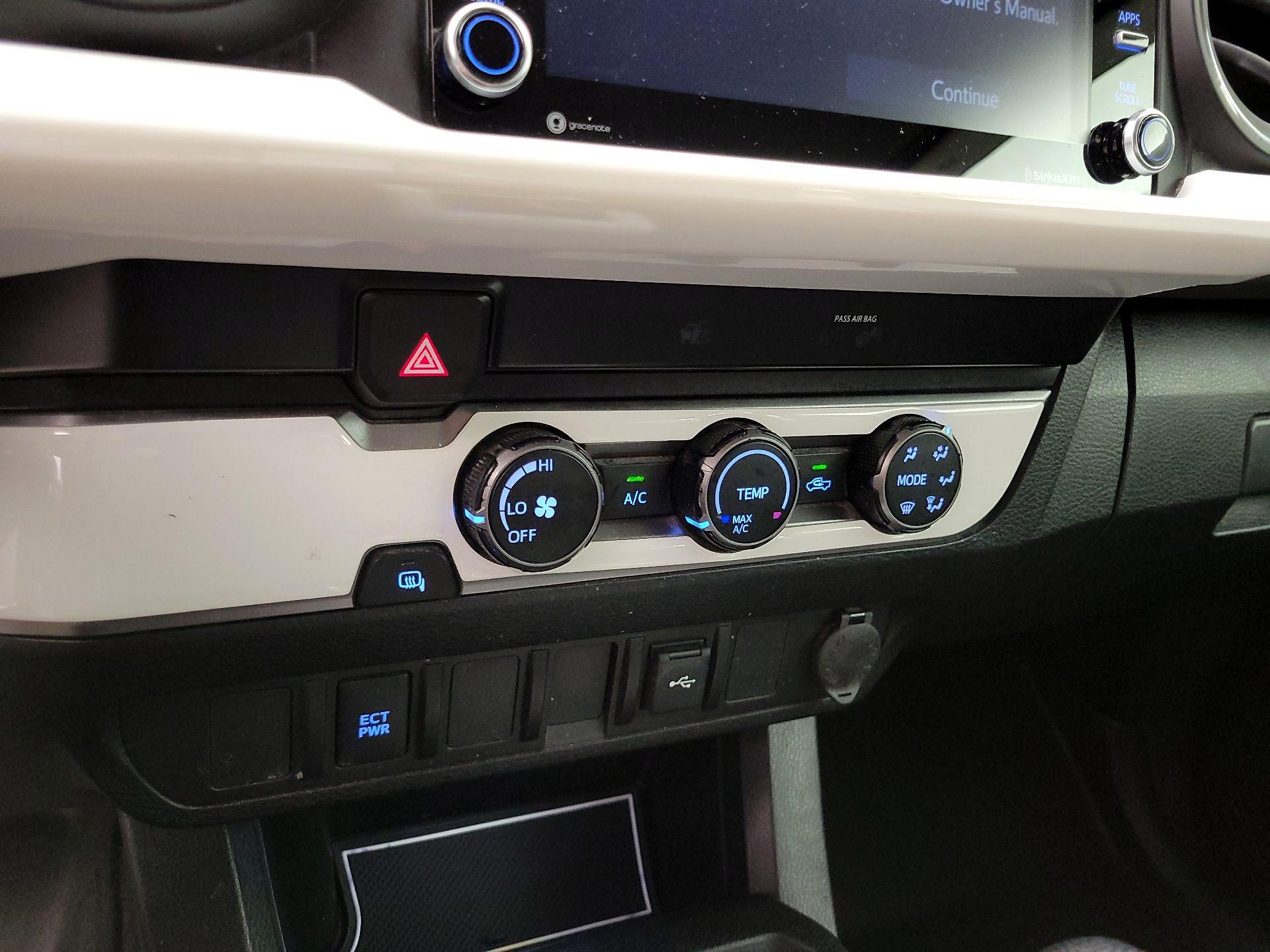 Thumbnail: 2021 Toyota Tacoma - 16