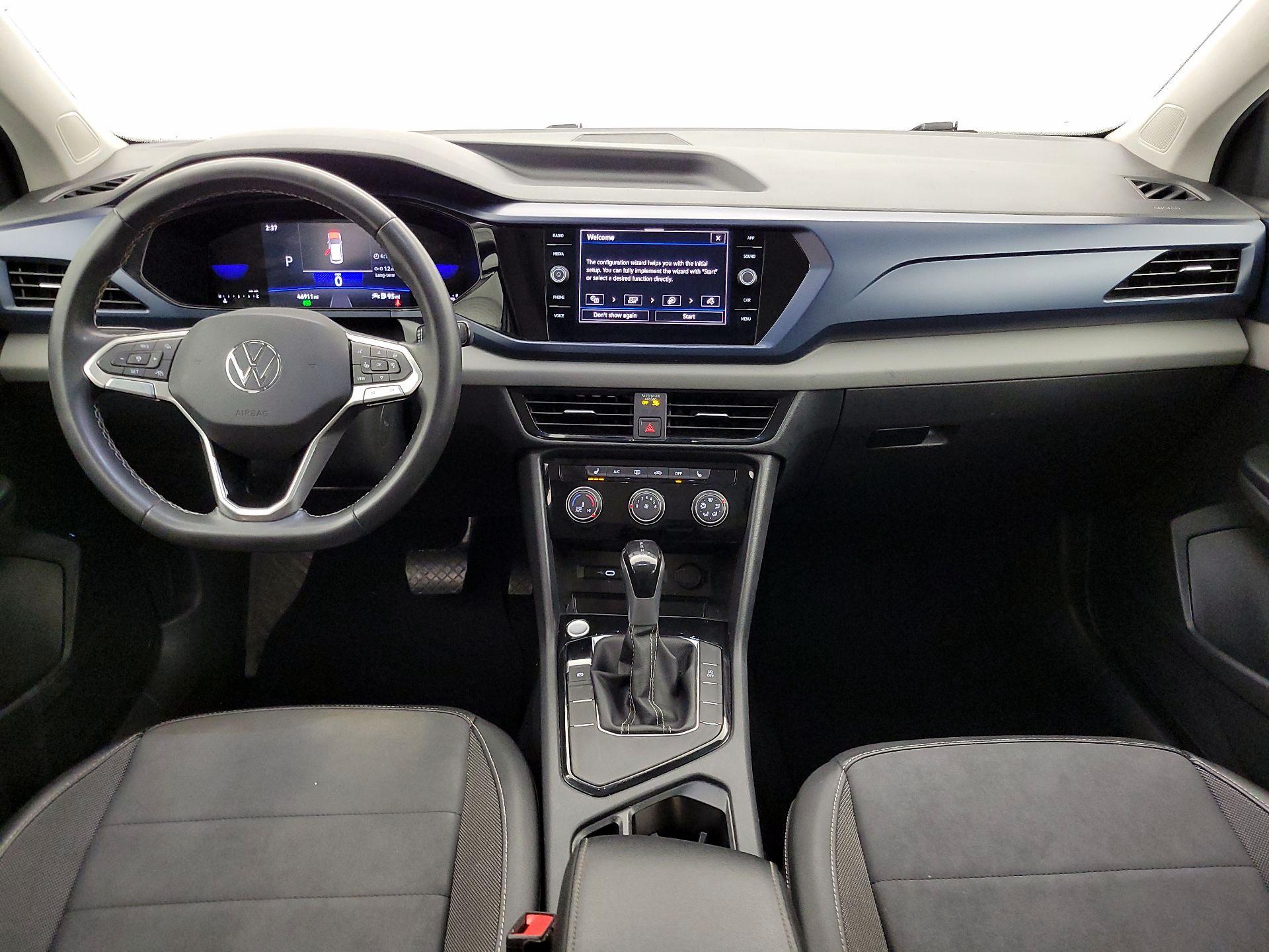 Thumbnail: 2023 Volkswagen Taos - 9