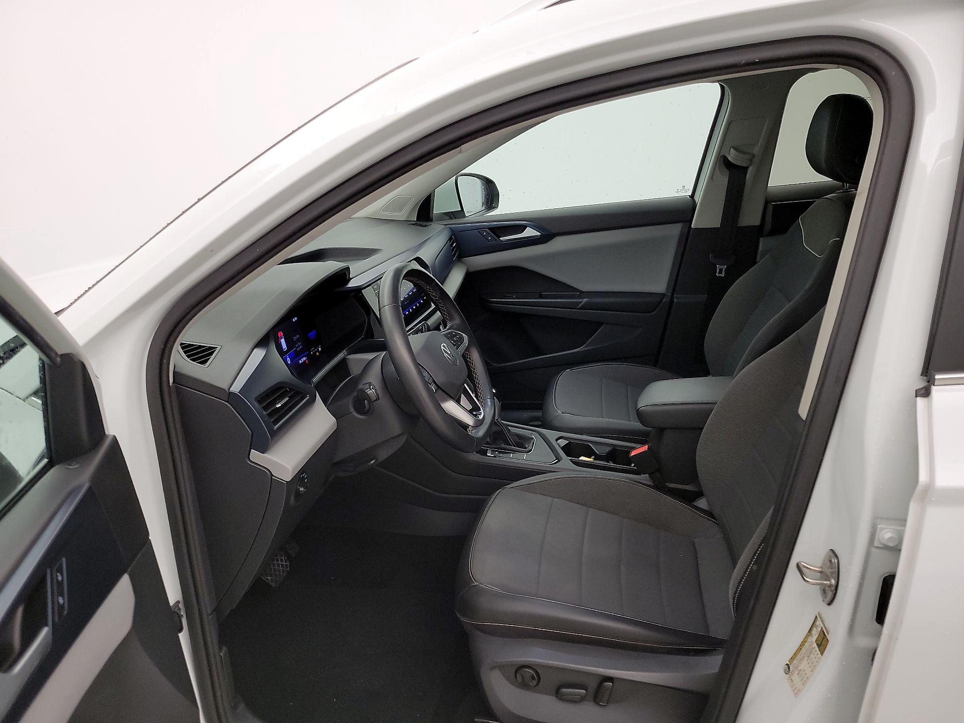 Thumbnail: 2023 Volkswagen Taos - 11