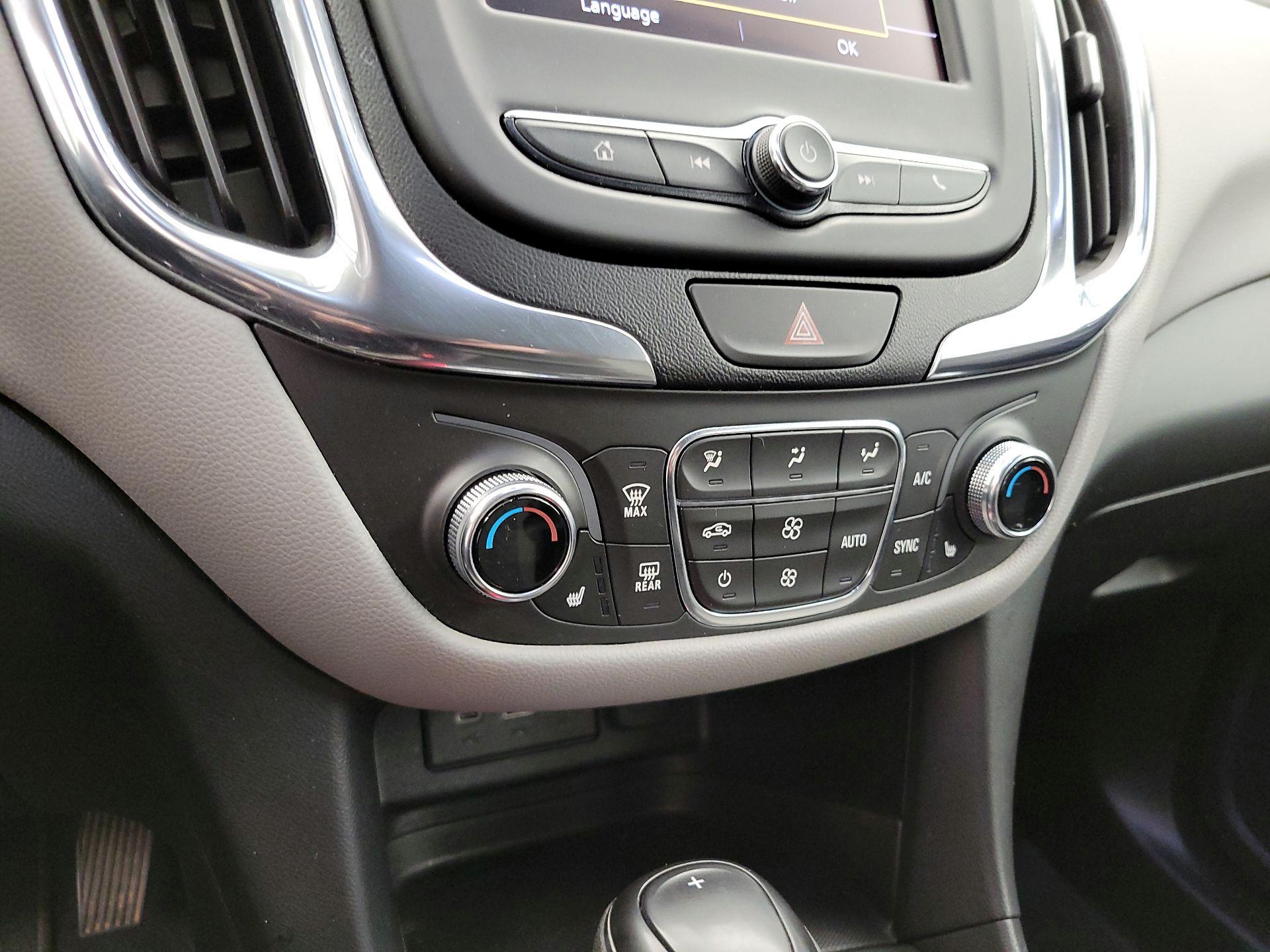 Thumbnail: 2021 Chevrolet Equinox - 16