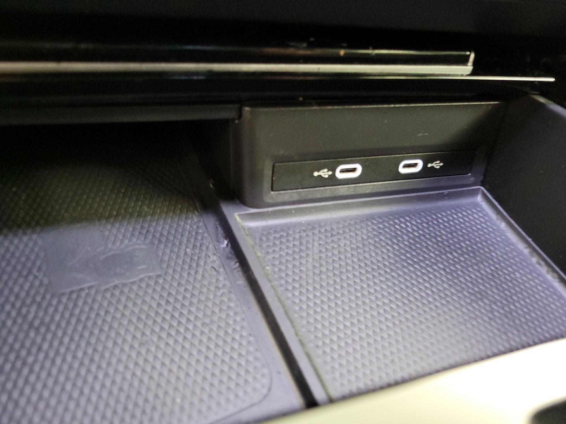 Thumbnail: 2024 Volkswagen Atlas - 18