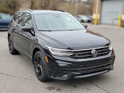 2024 Volkswagen Tiguan SE R-Line Black