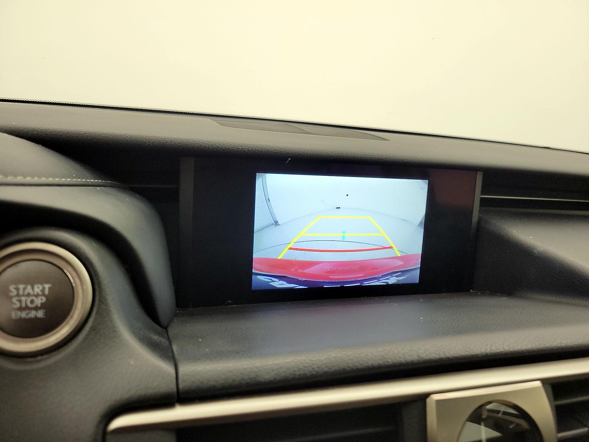 Thumbnail: 2017 Lexus IS - 14