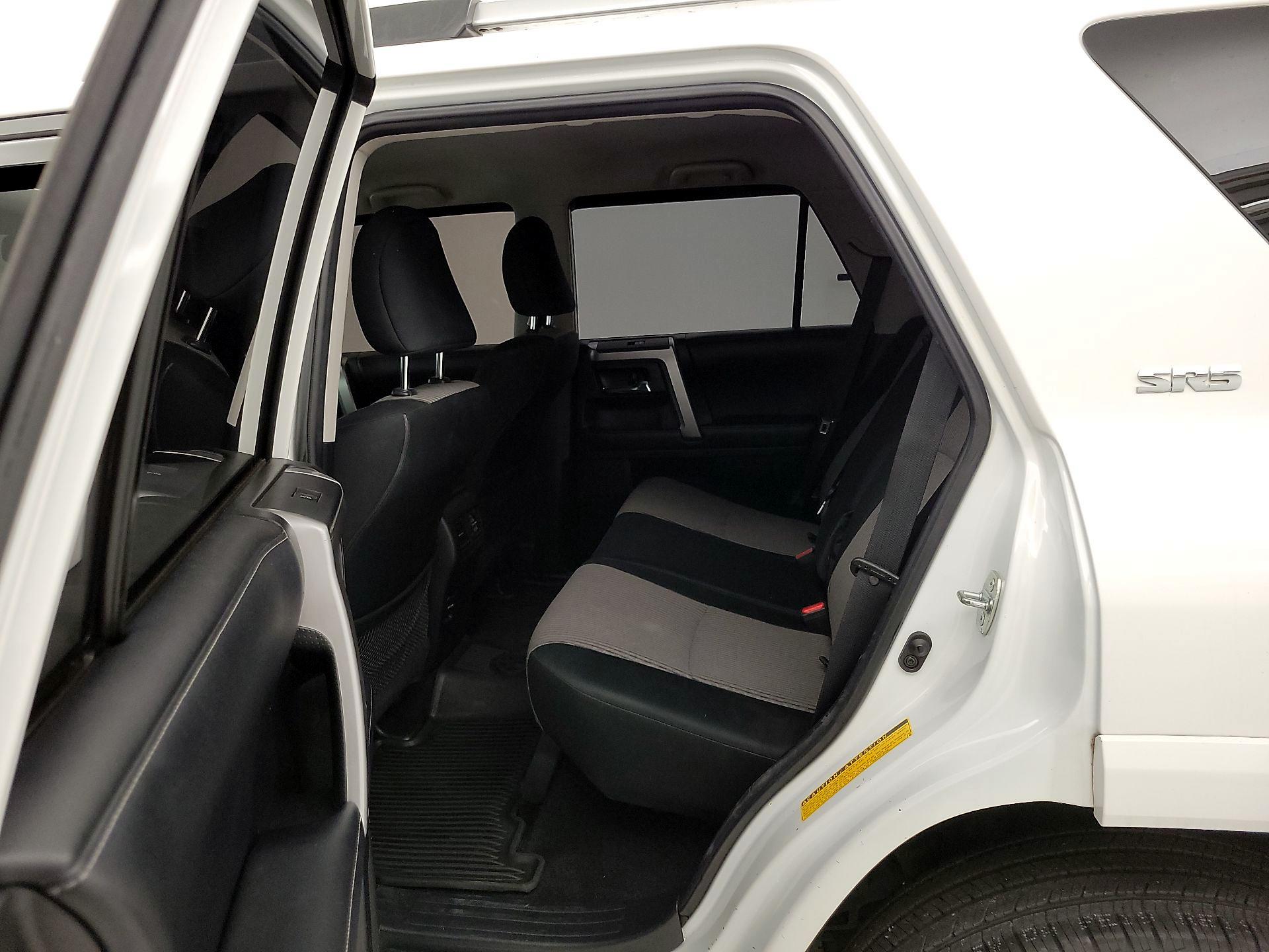 Thumbnail: 2019 Toyota 4Runner - 20