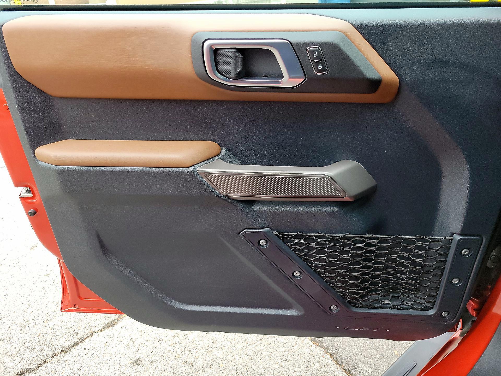 Thumbnail: 2023 Ford Bronco - 10