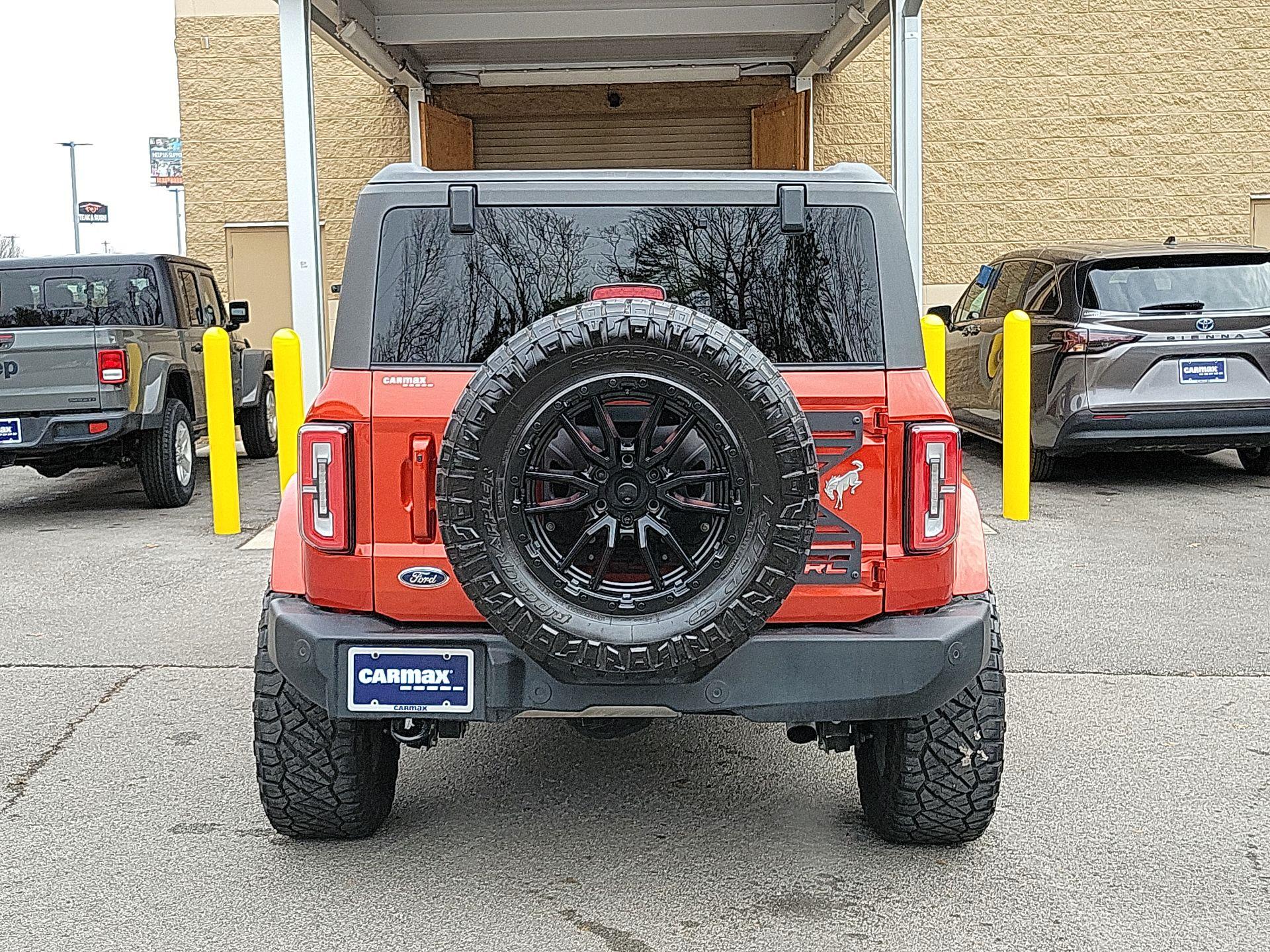 Thumbnail: 2023 Ford Bronco - 6