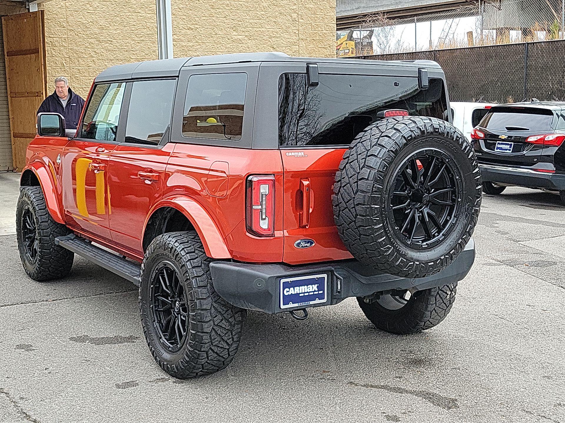 Thumbnail: 2023 Ford Bronco - 7