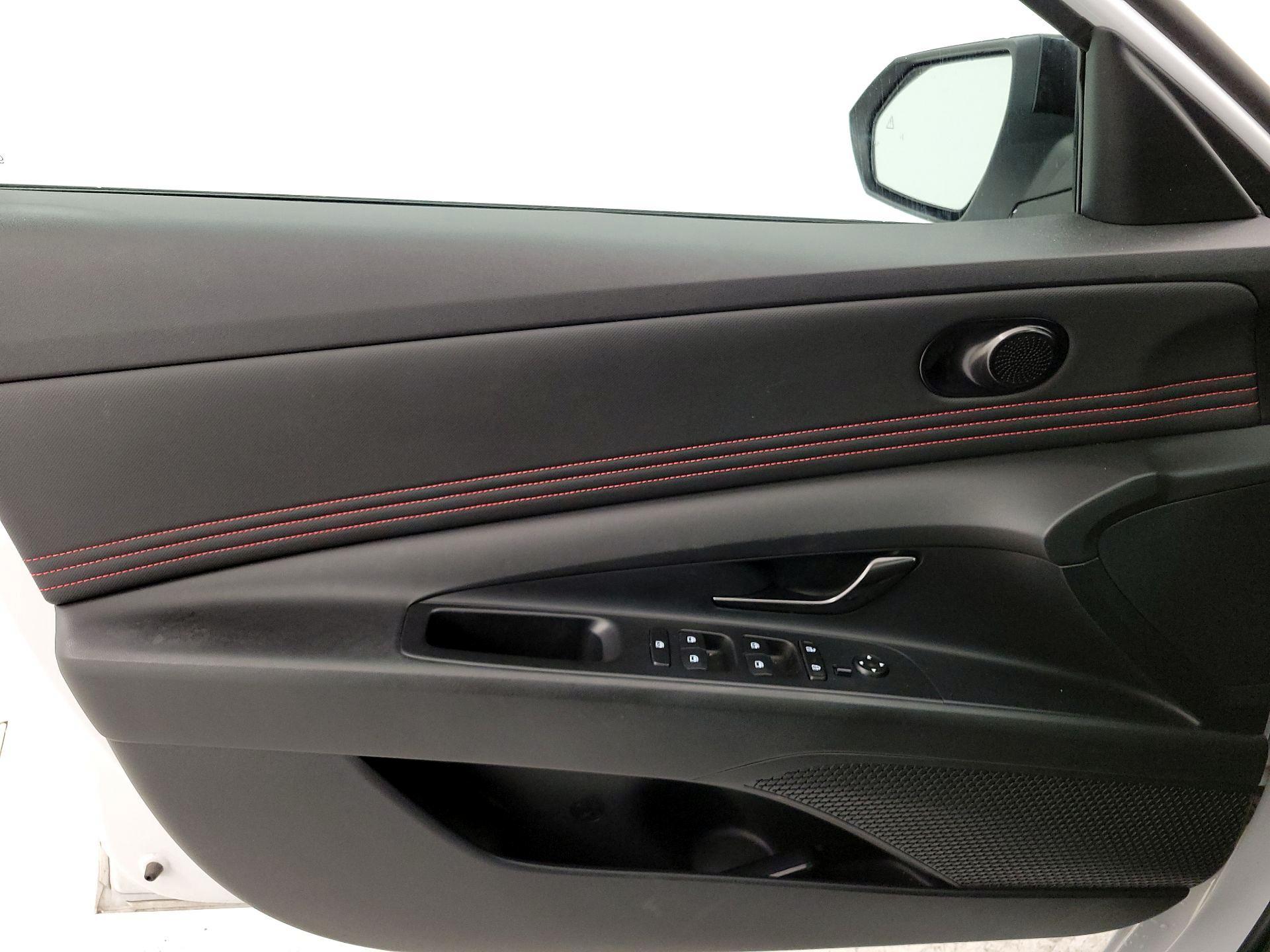 Thumbnail: 2023 Hyundai Elantra - 12