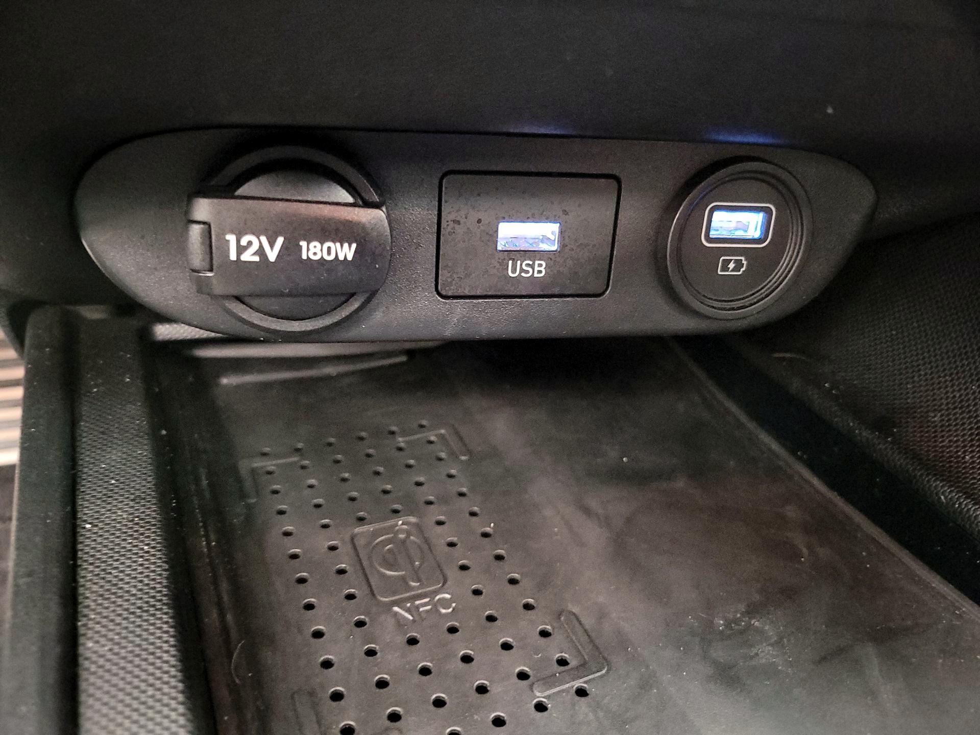 Thumbnail: 2023 Hyundai Elantra - 19