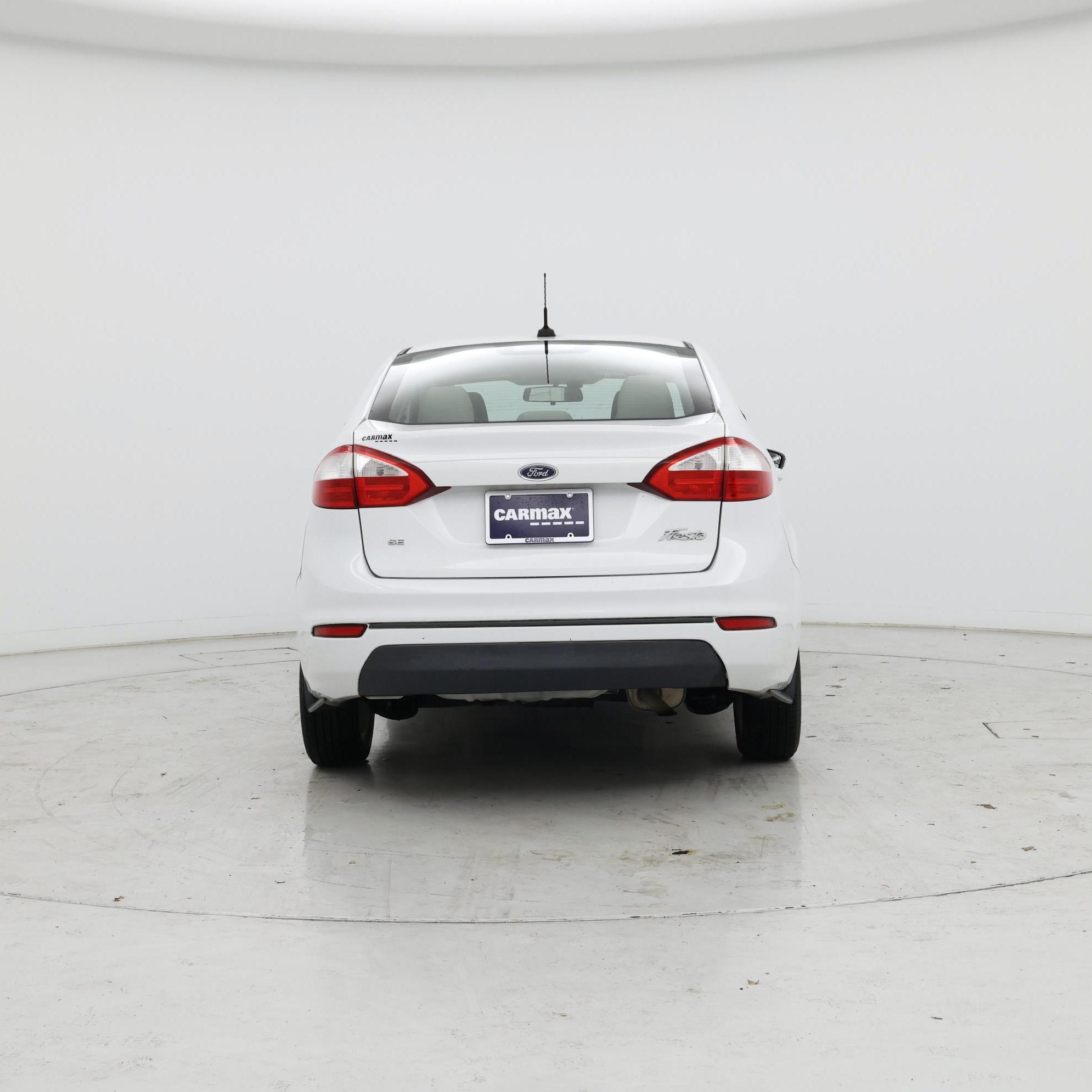 Thumbnail: 2016 Ford Fiesta - 6