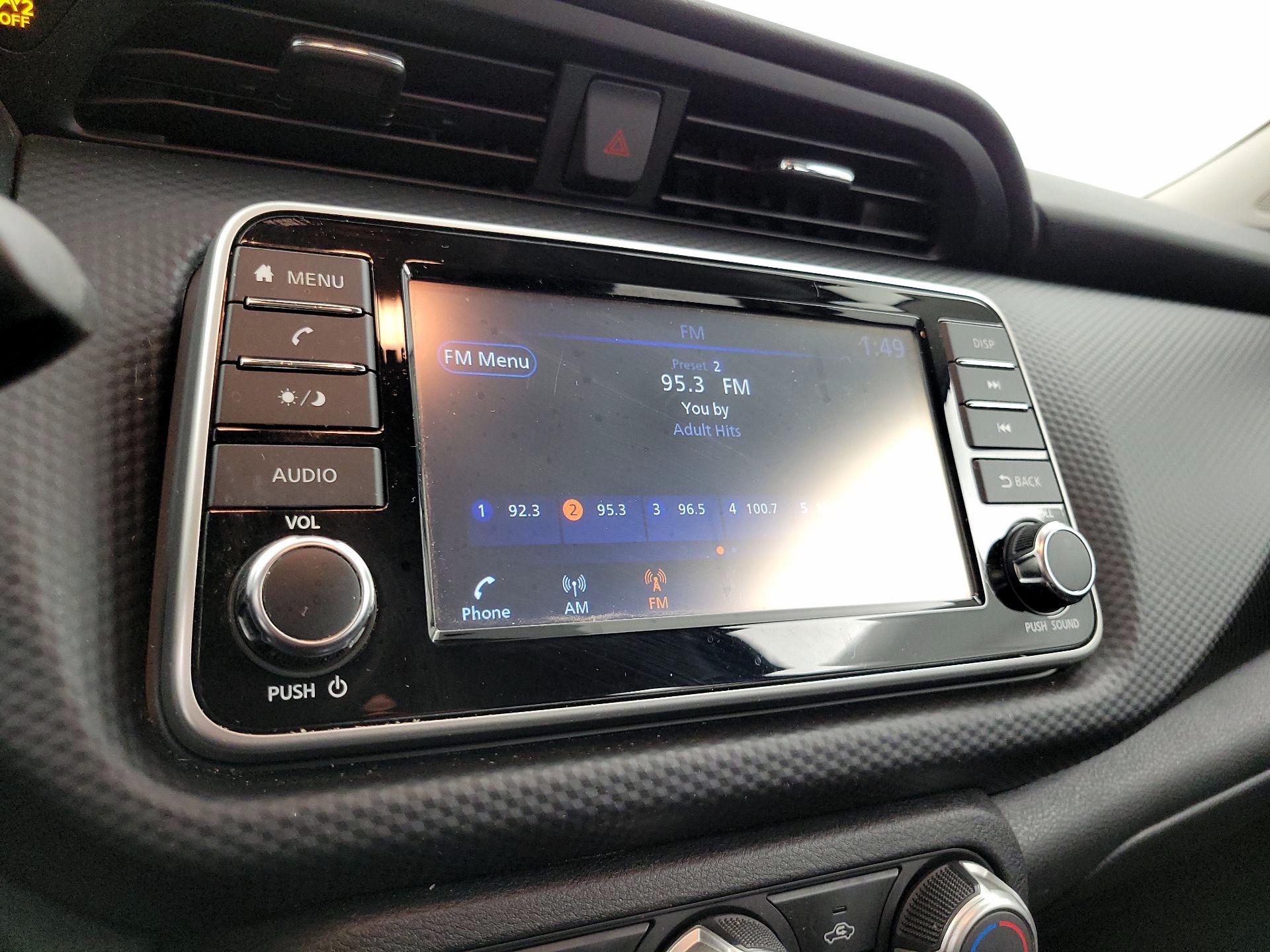 Thumbnail: 2023 Nissan Kicks - 15