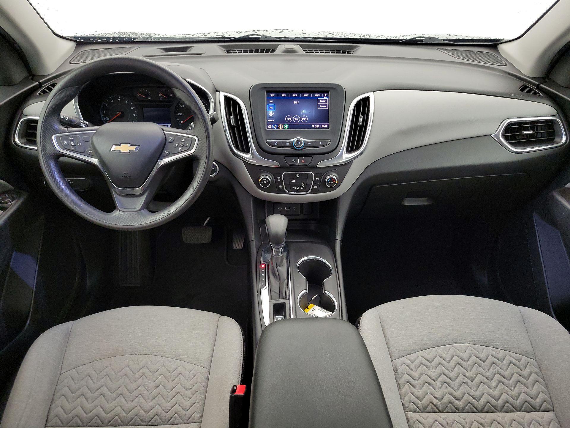 Thumbnail: 2022 Chevrolet Equinox - 9