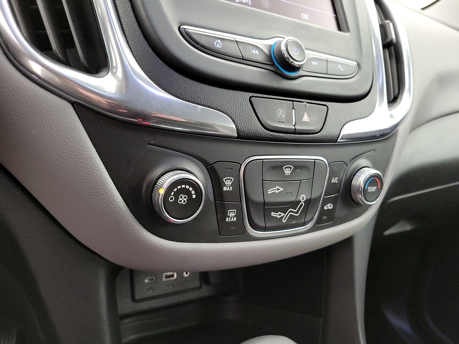 Thumbnail: 2022 Chevrolet Equinox - 16