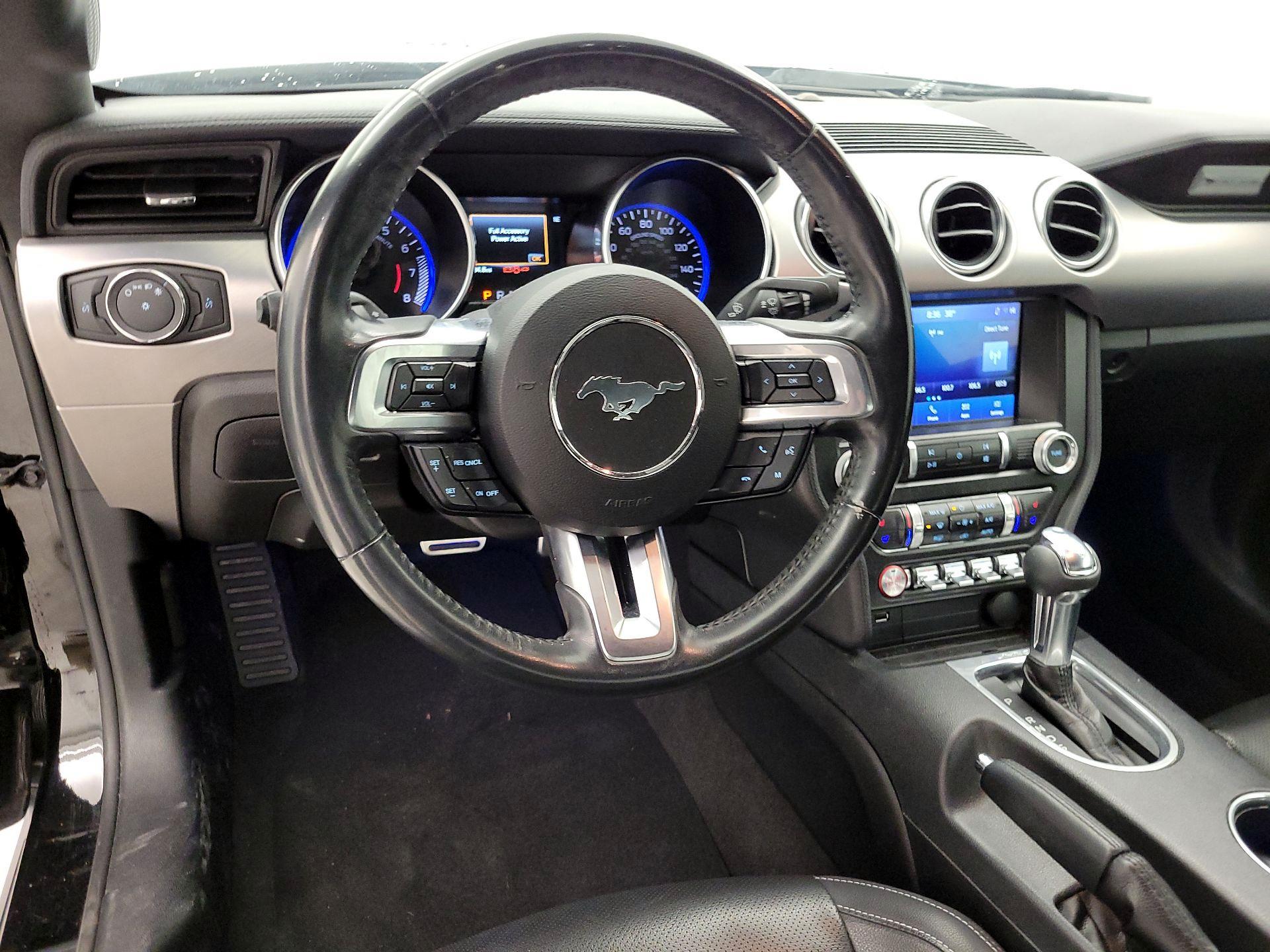 Thumbnail: 2022 Ford Mustang - 10