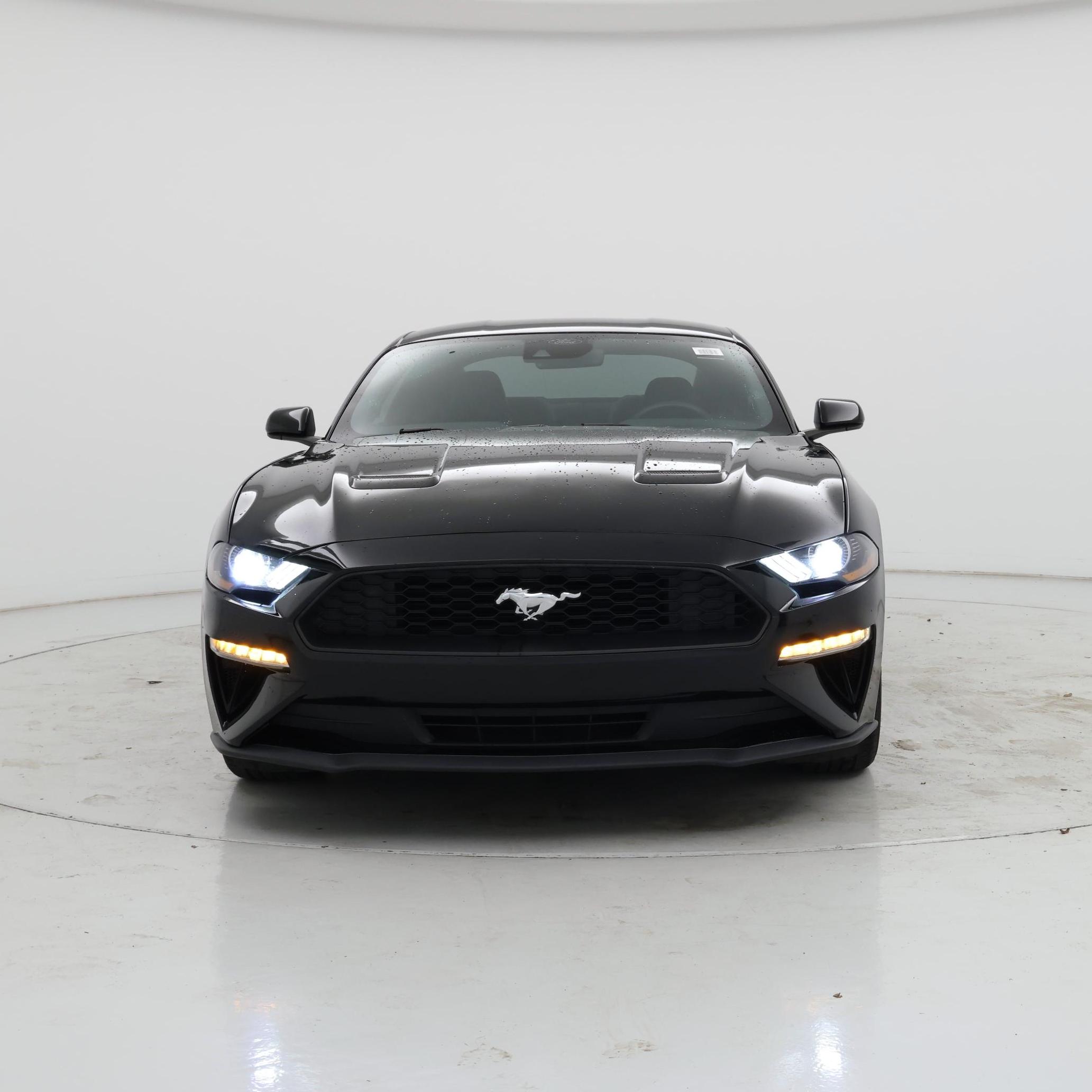 Thumbnail: 2022 Ford Mustang - 5
