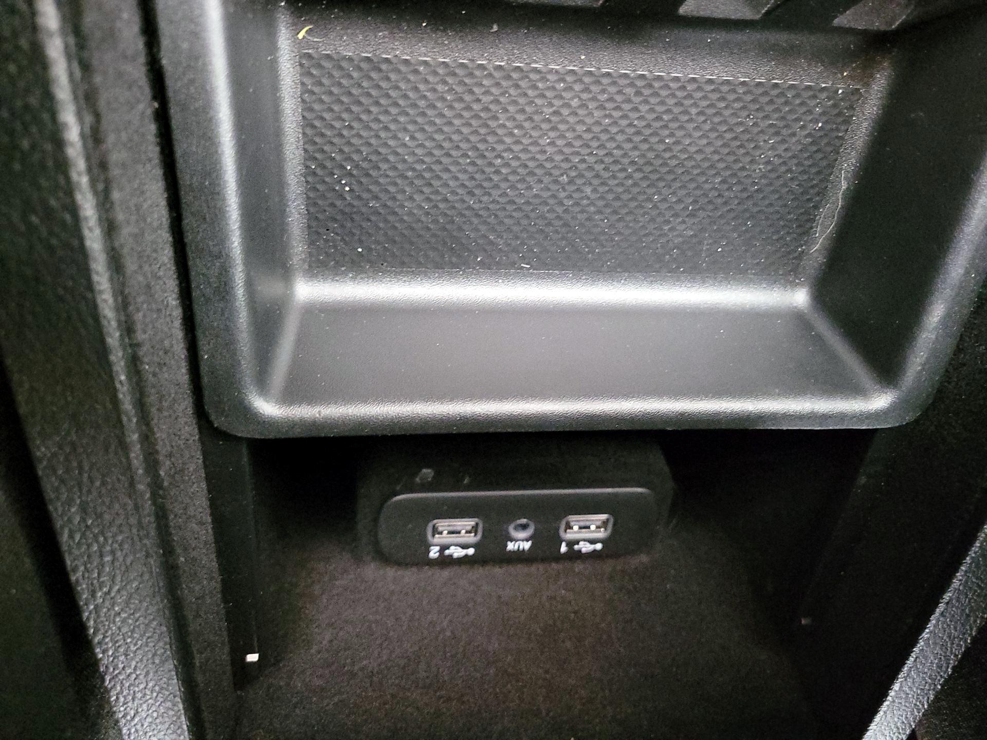 Thumbnail: 2022 Dodge Charger - 18