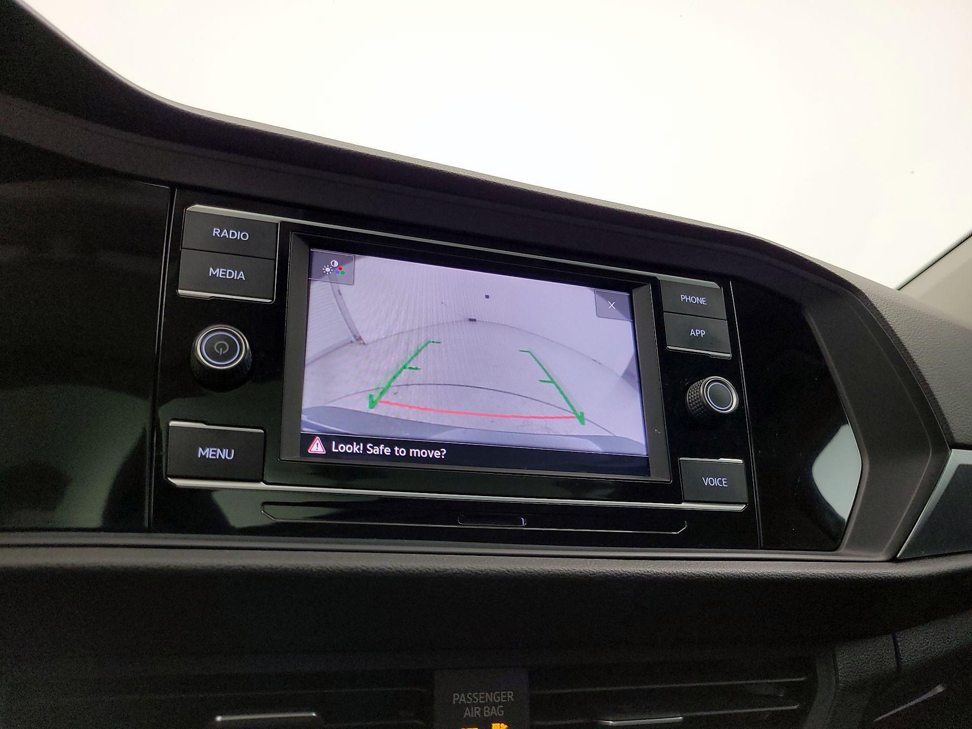 Thumbnail: 2022 Volkswagen Jetta - 14