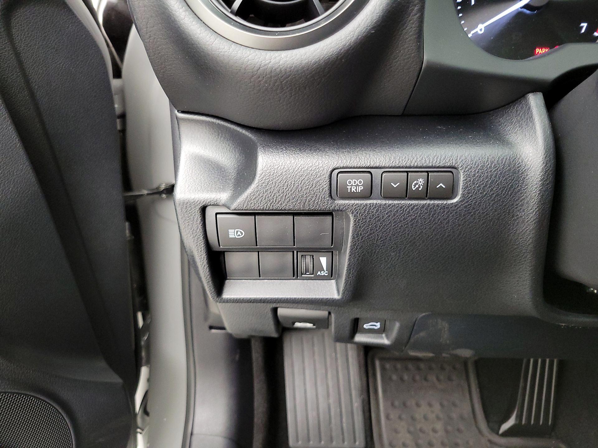 Thumbnail: 2025 Lexus IS - 13