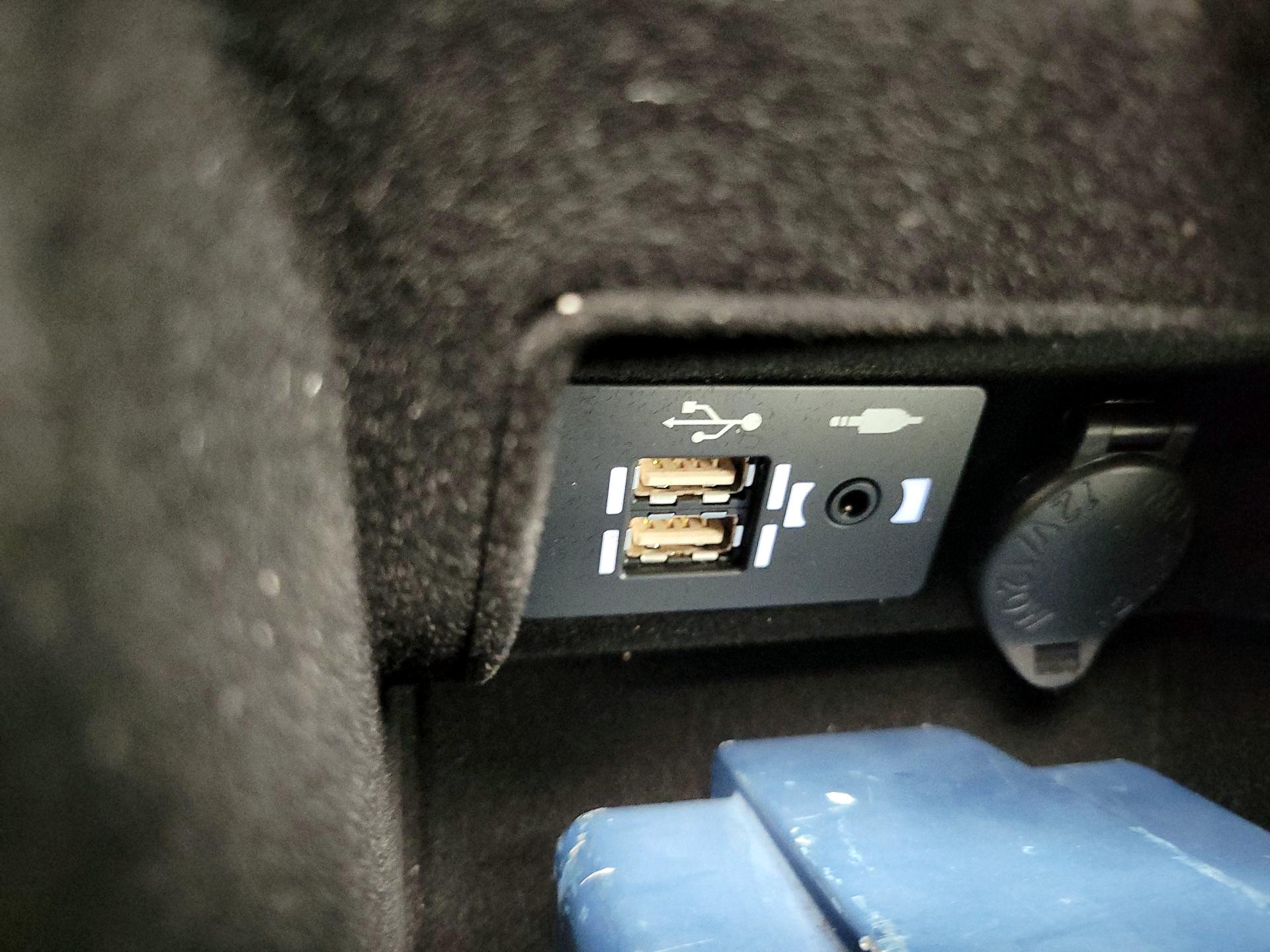 Thumbnail: 2025 Lexus IS - 18