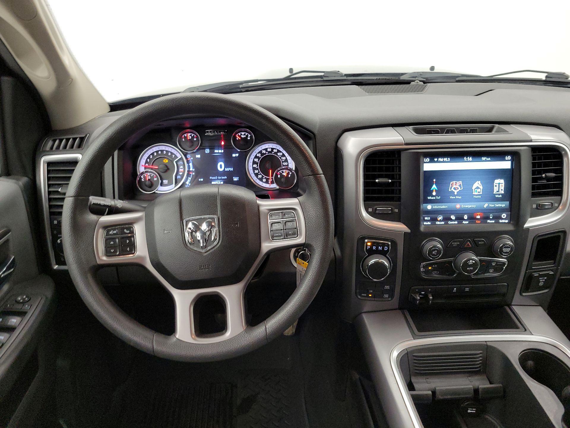 Thumbnail: 2023 RAM 1500 Classic - 10