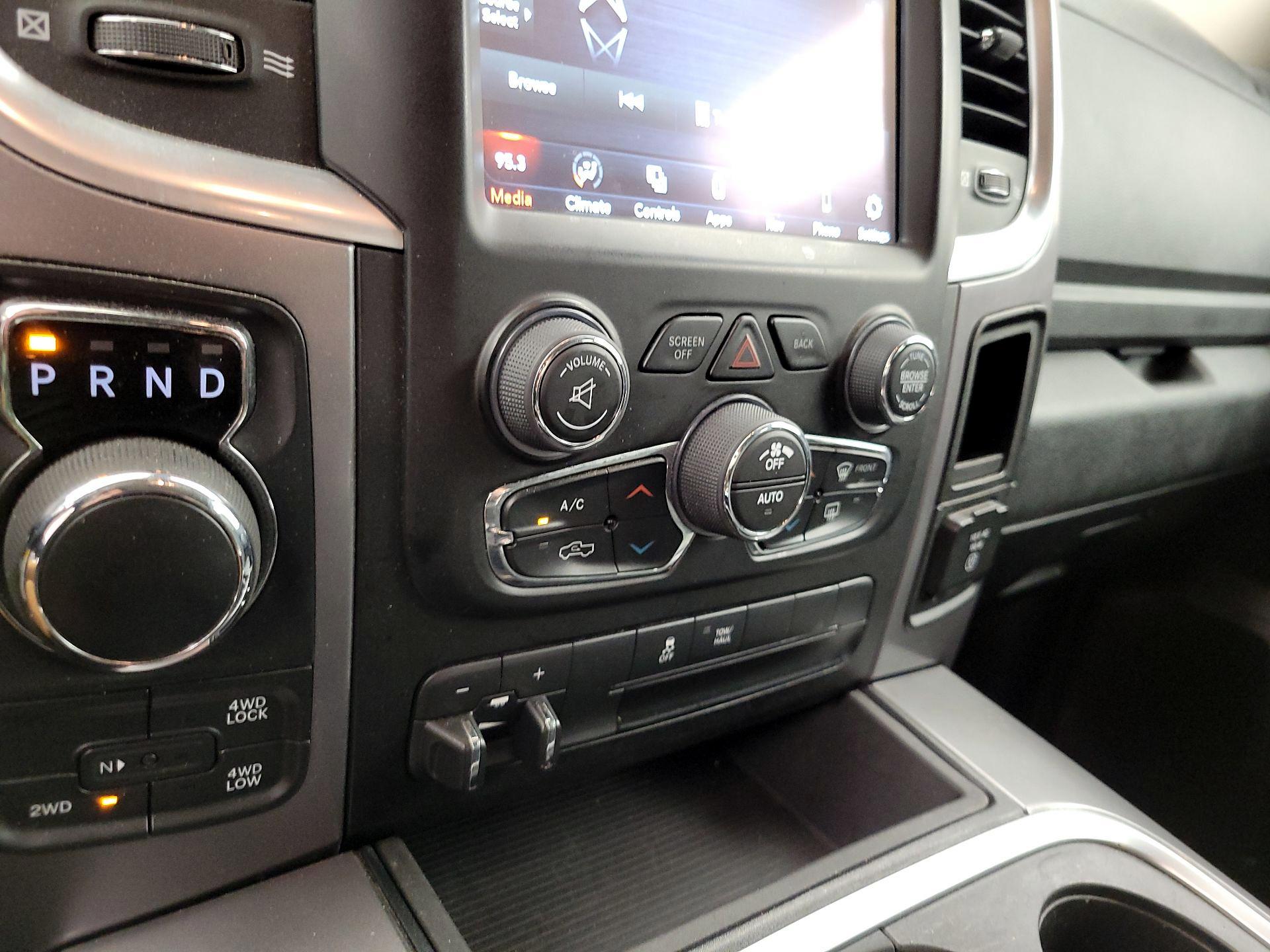 Thumbnail: 2023 RAM 1500 Classic - 17