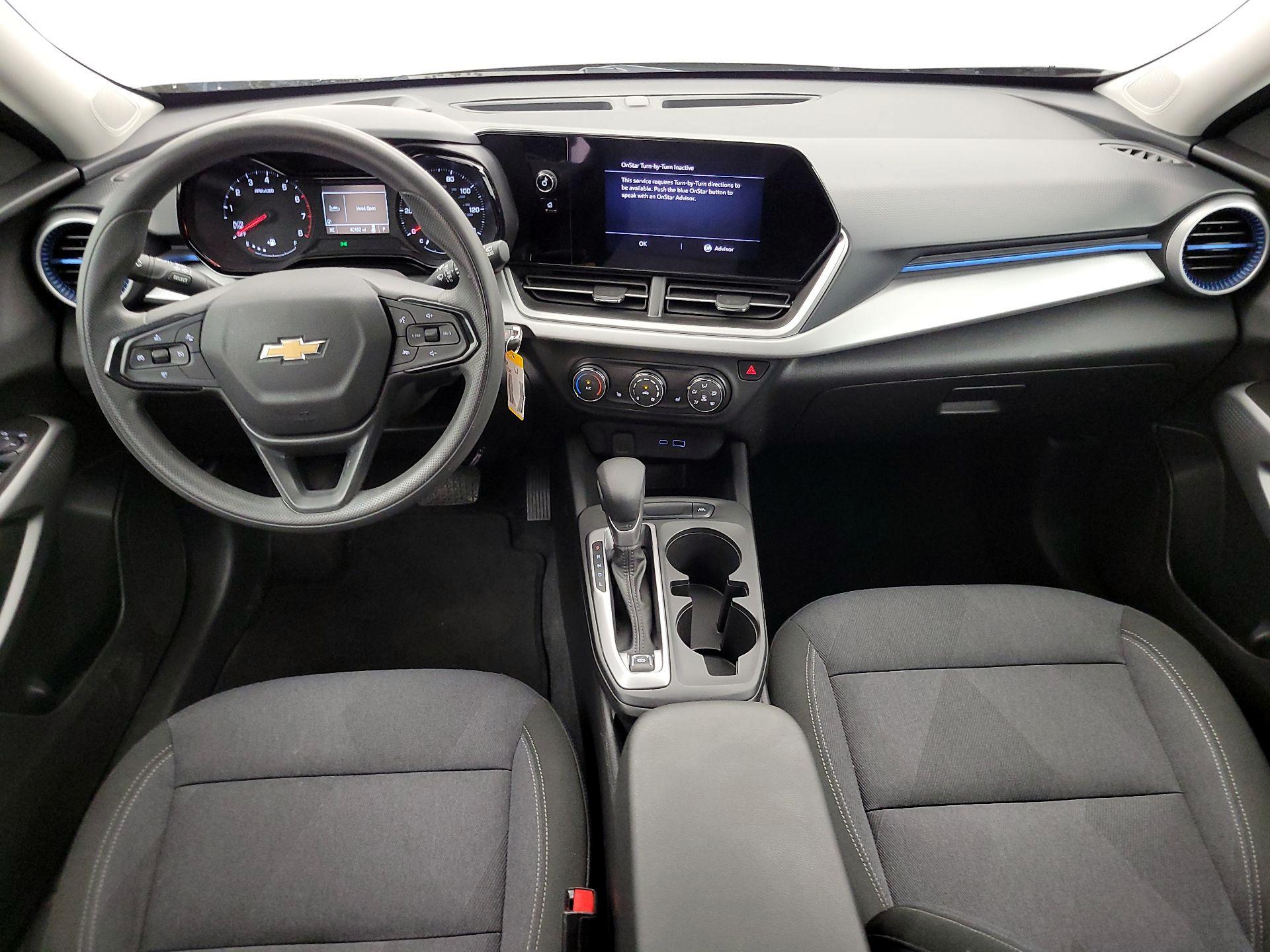 Thumbnail: 2024 Chevrolet Trax - 9