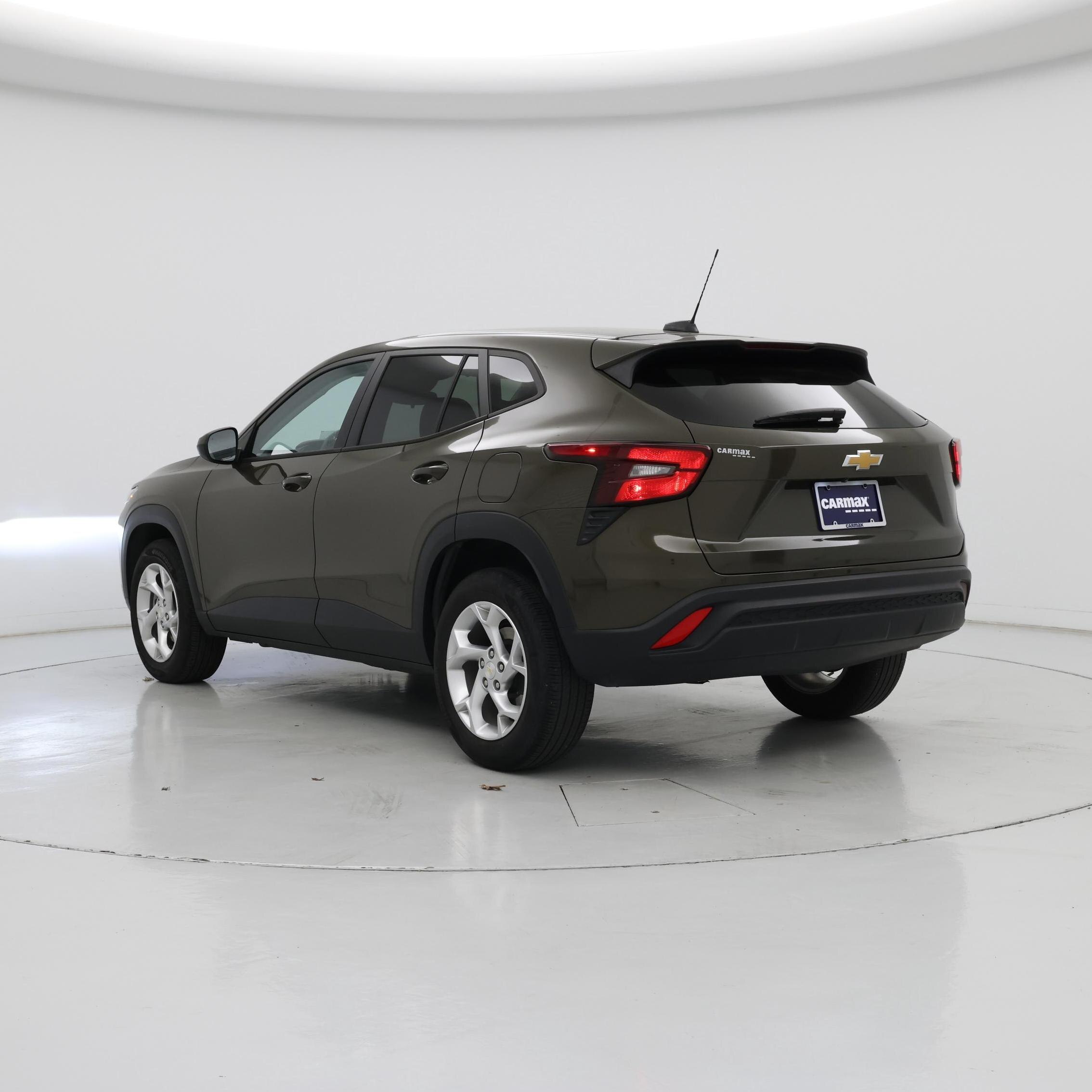 Thumbnail: 2024 Chevrolet Trax - 2