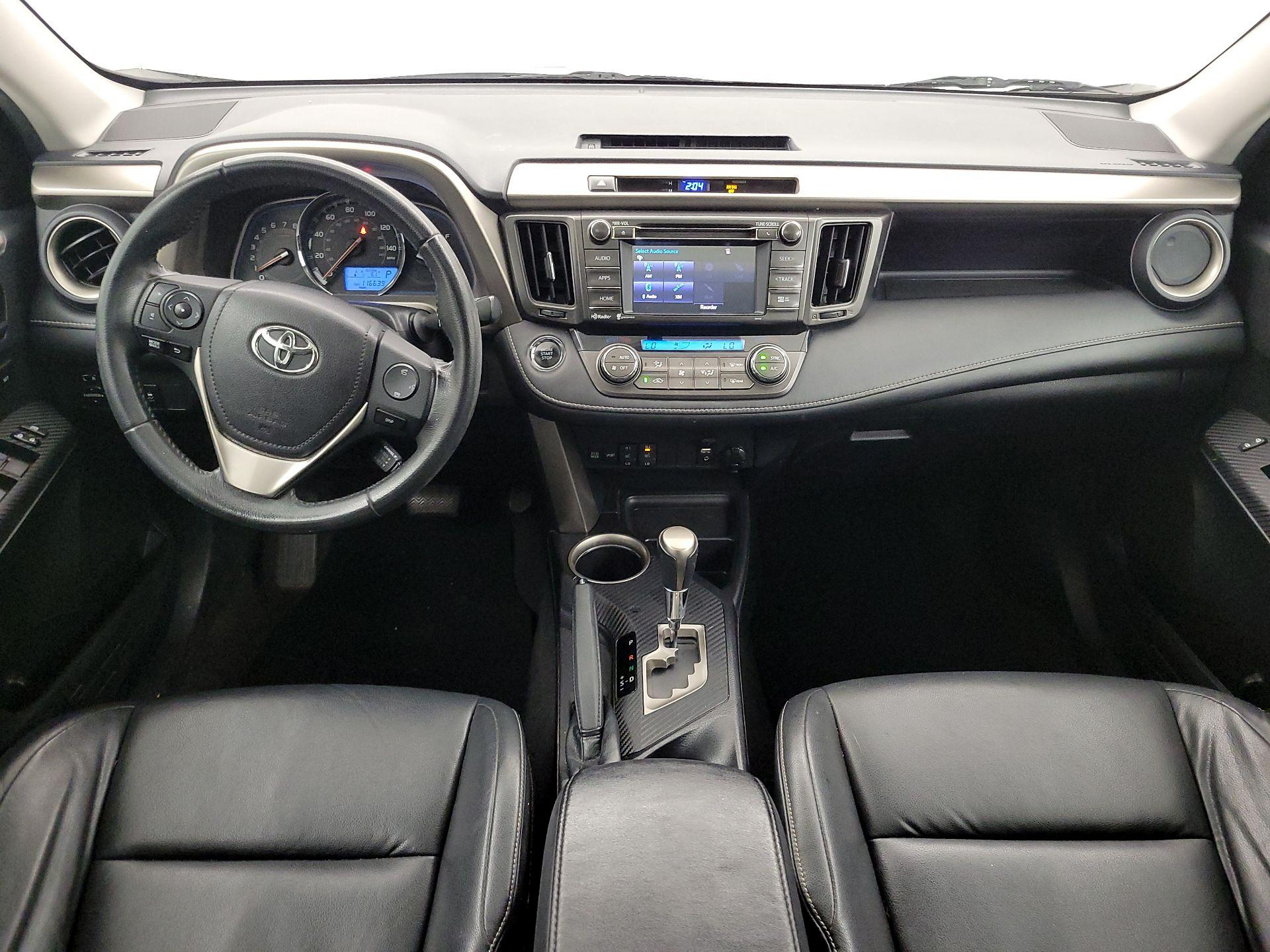 Thumbnail: 2015 Toyota RAV4 - 9