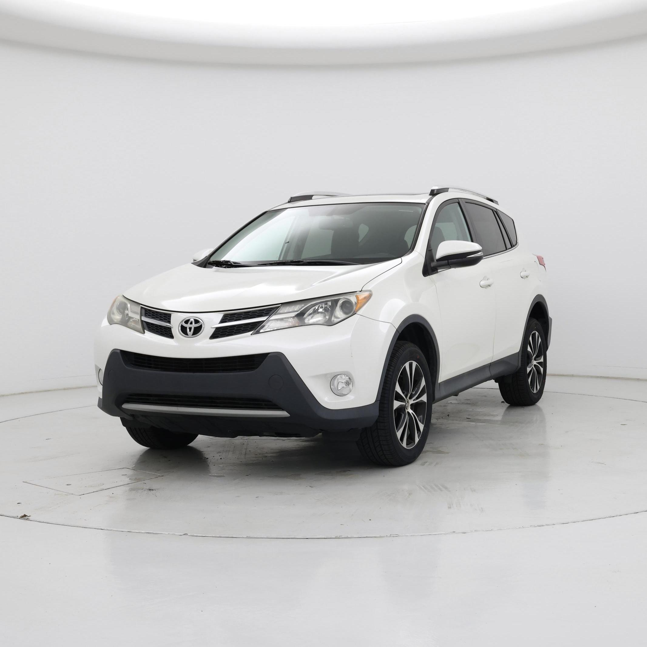 Thumbnail: 2015 Toyota RAV4 - 4