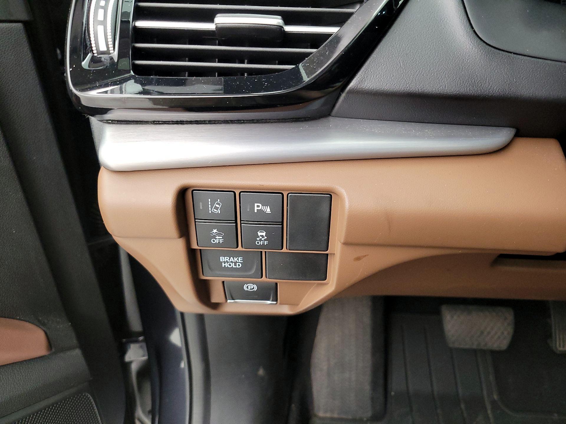 Thumbnail: 2021 Acura RDX - 13