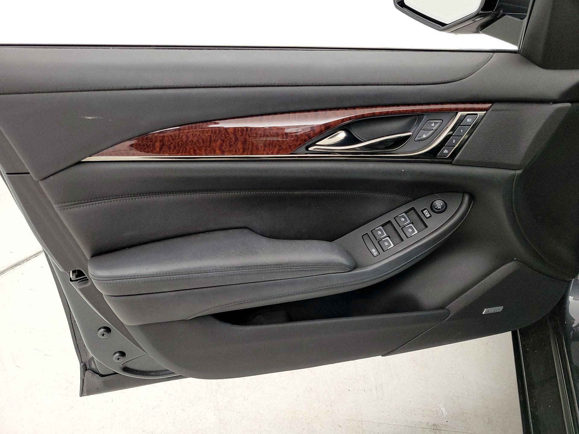 Thumbnail: 2014 Cadillac CTS - 12