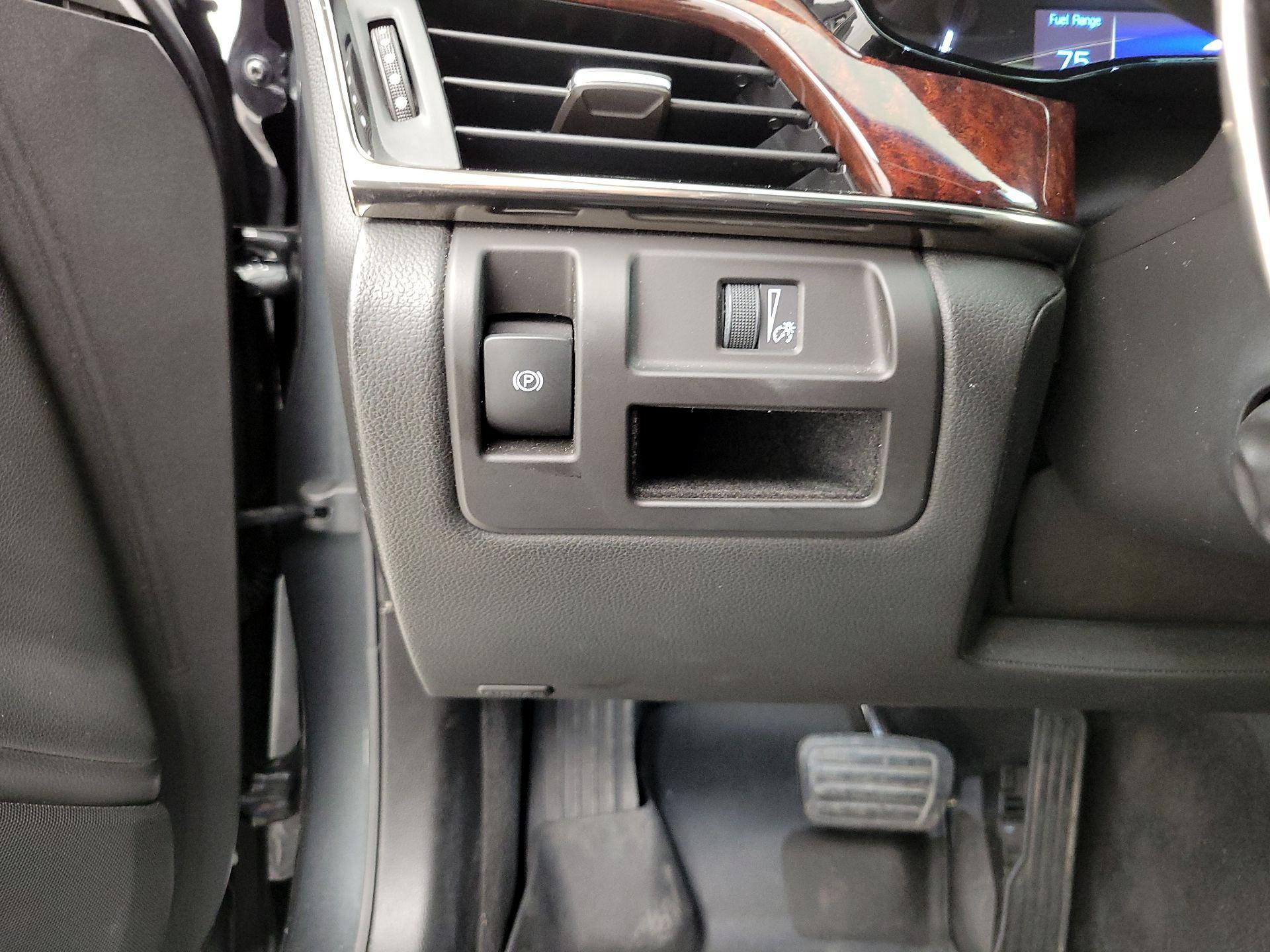 Thumbnail: 2014 Cadillac CTS - 13