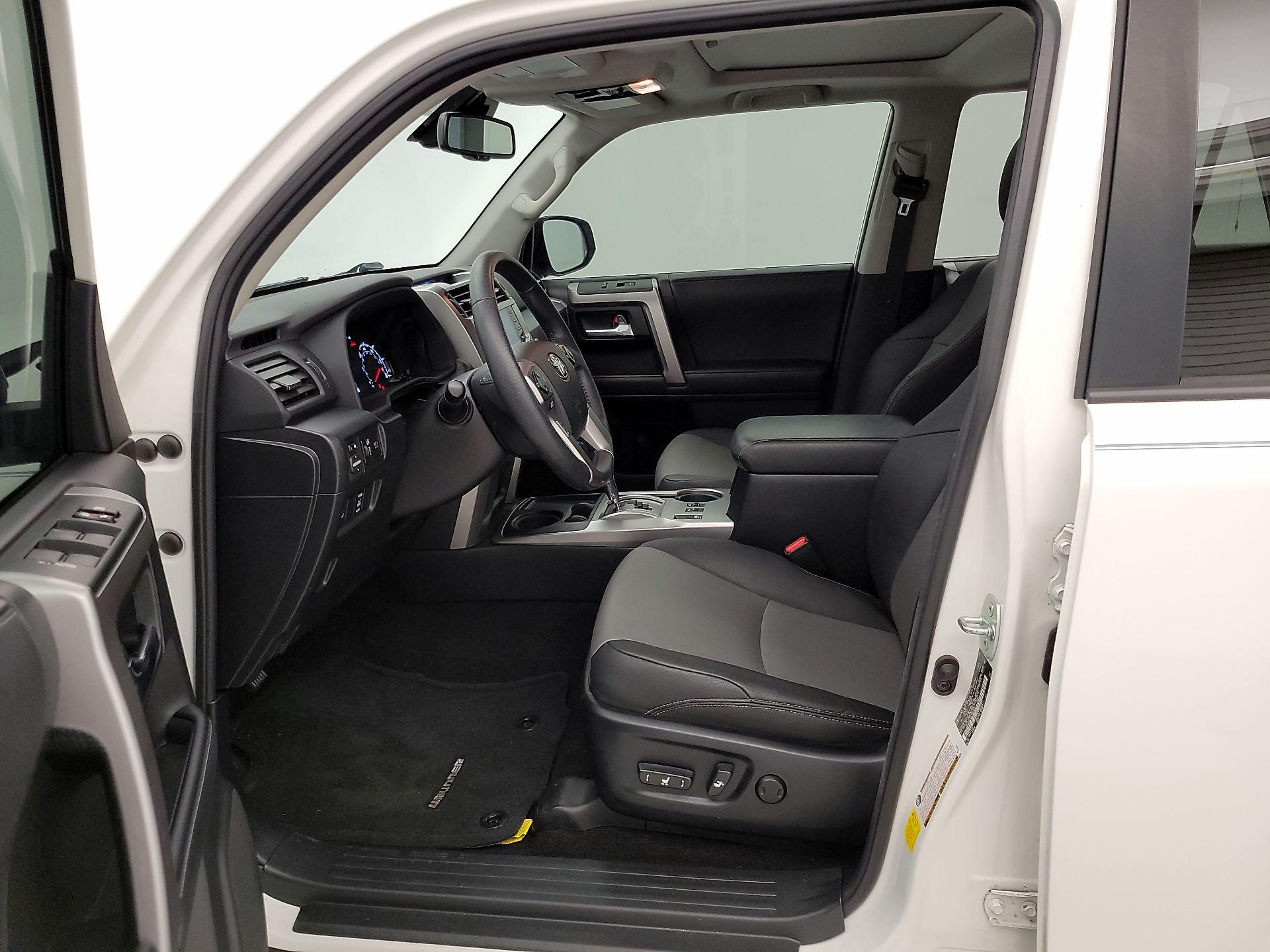 Thumbnail: 2020 Toyota 4Runner - 11