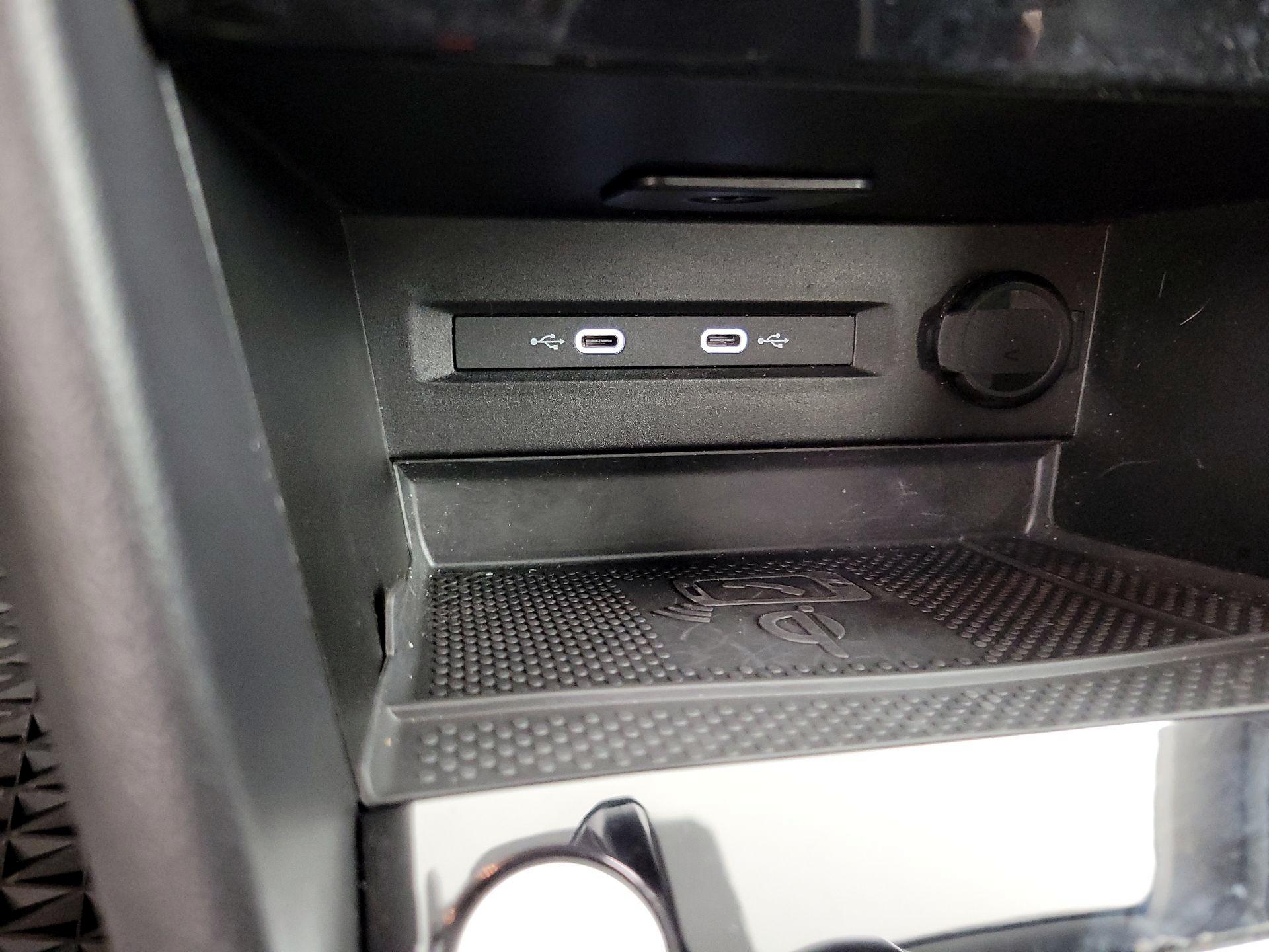 Thumbnail: 2024 Volkswagen Taos - 18