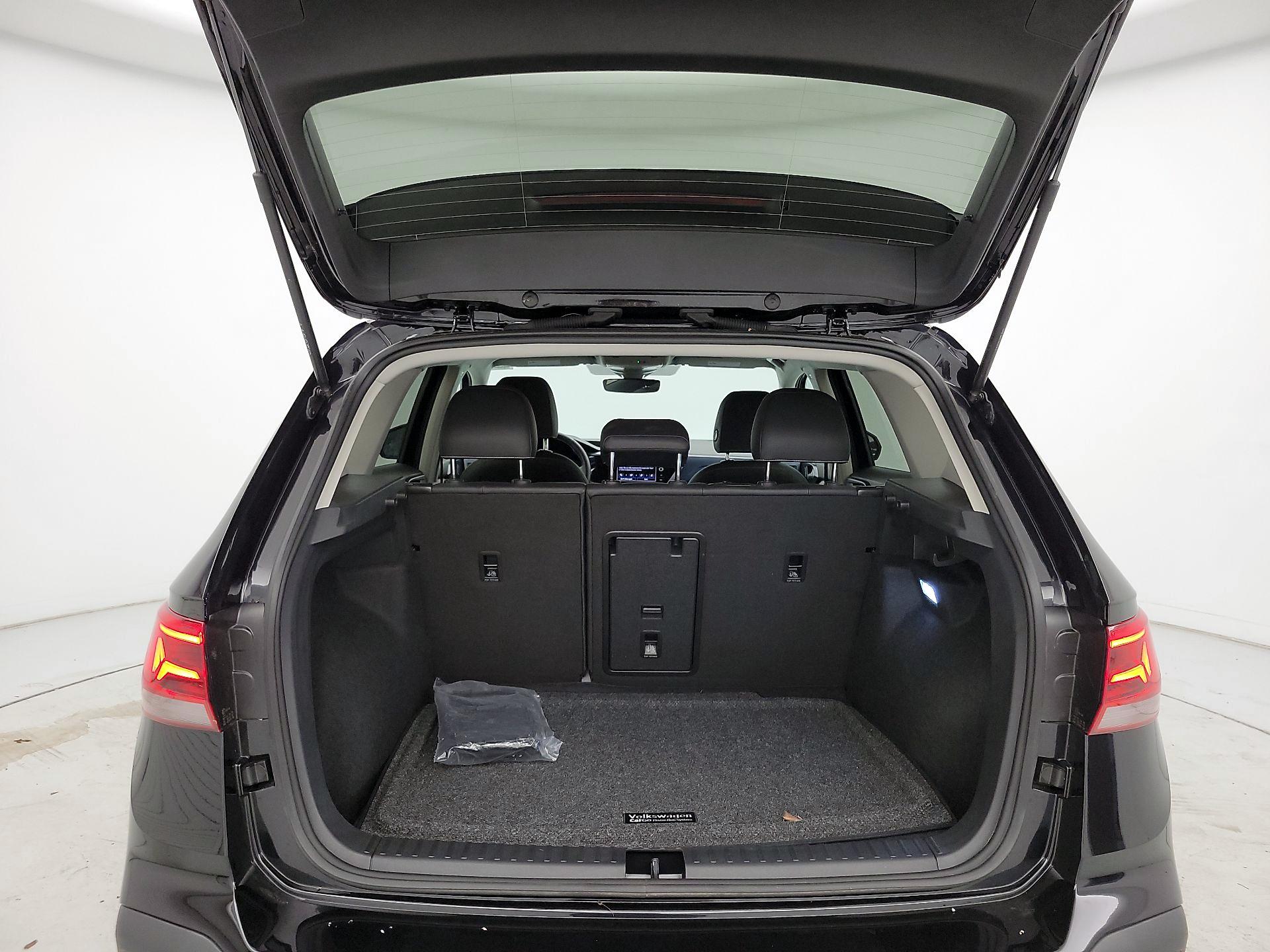 Thumbnail: 2024 Volkswagen Taos - 20