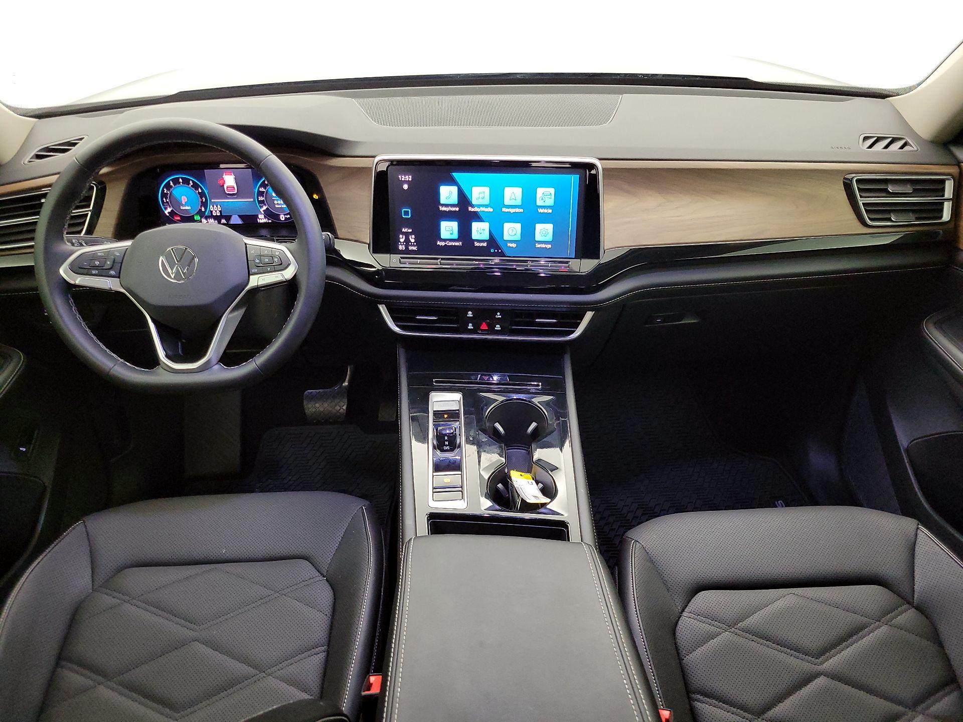 Thumbnail: 2024 Volkswagen Atlas - 9