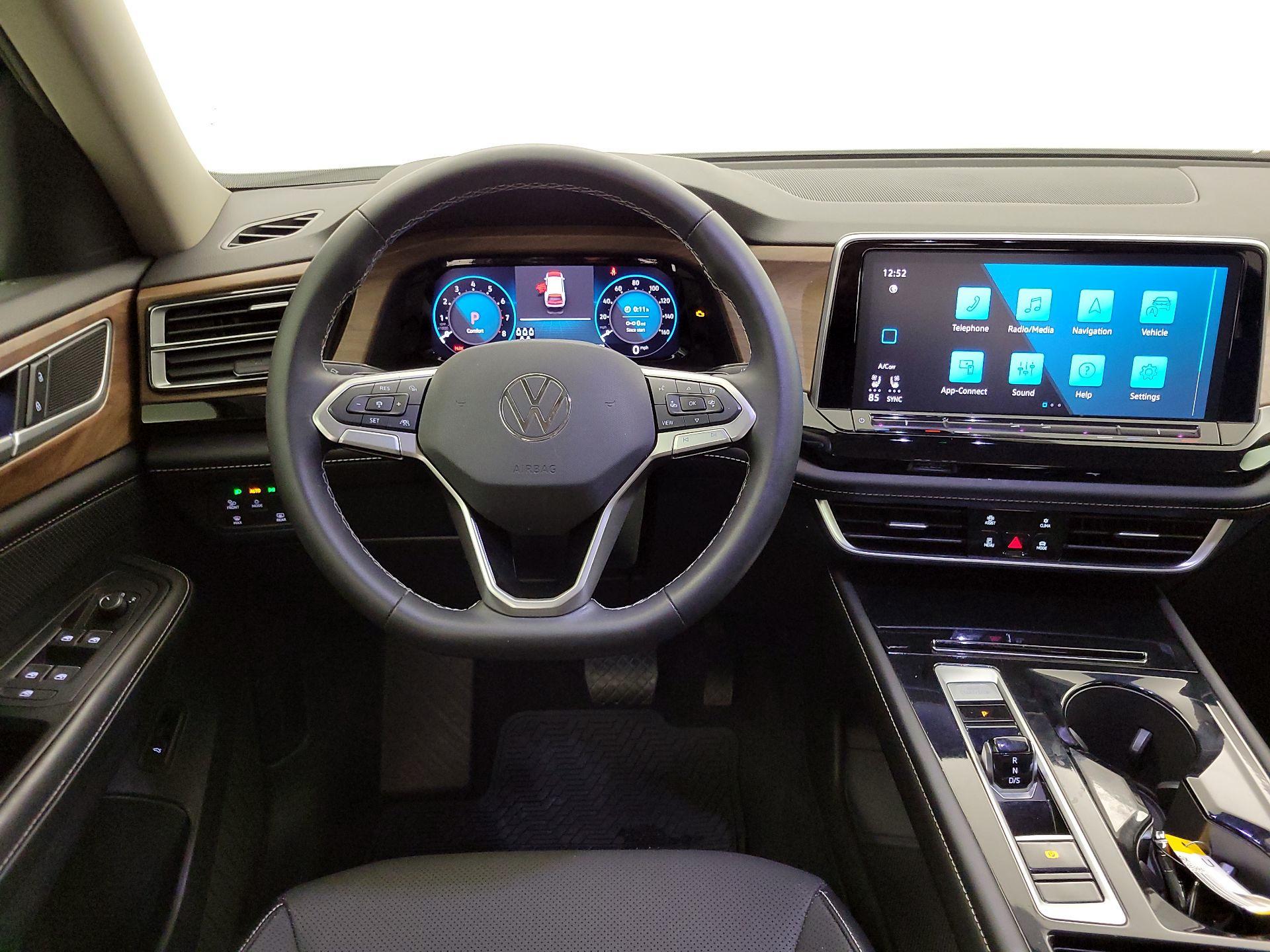 Thumbnail: 2024 Volkswagen Atlas - 10