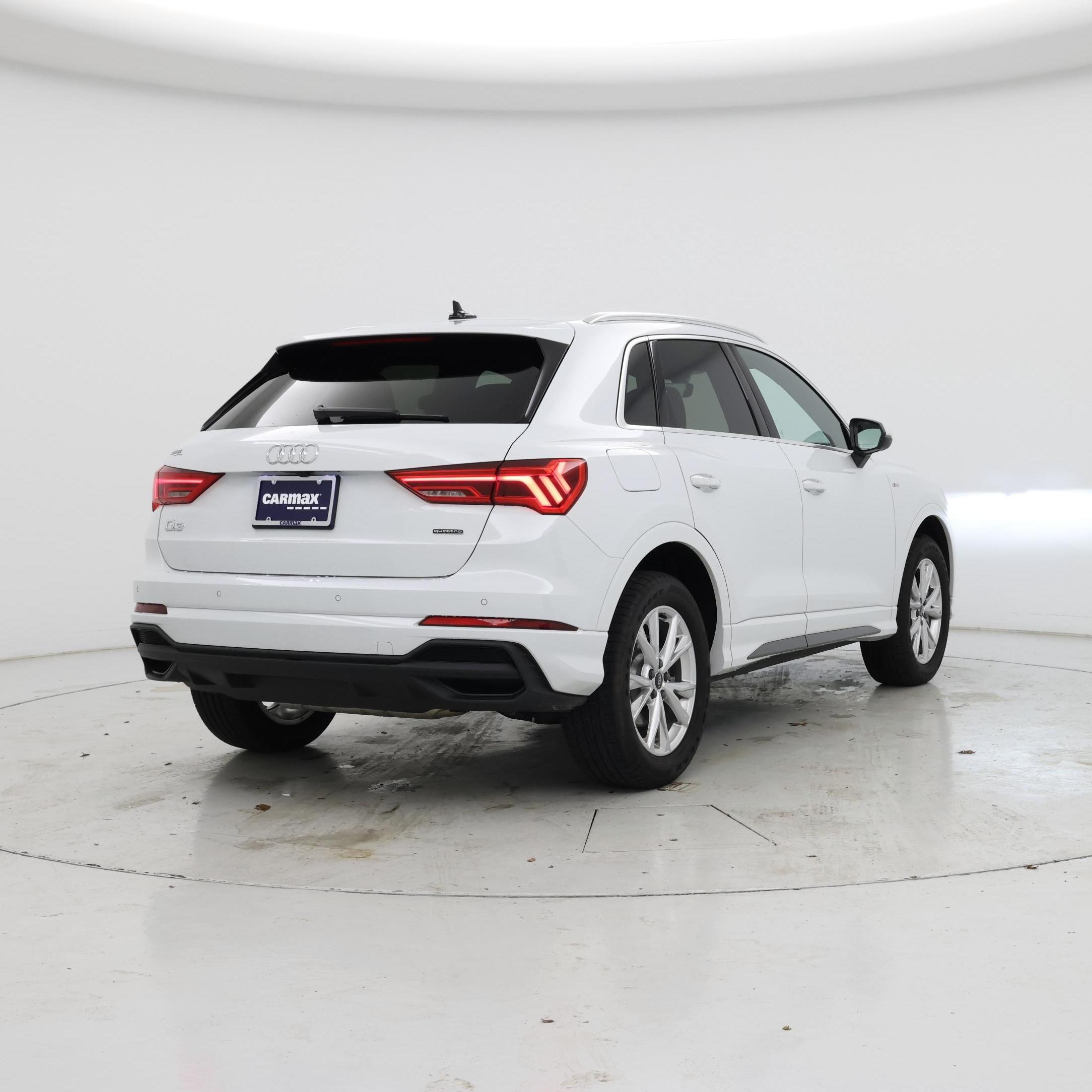 Thumbnail: 2025 Audi Q3 - 8