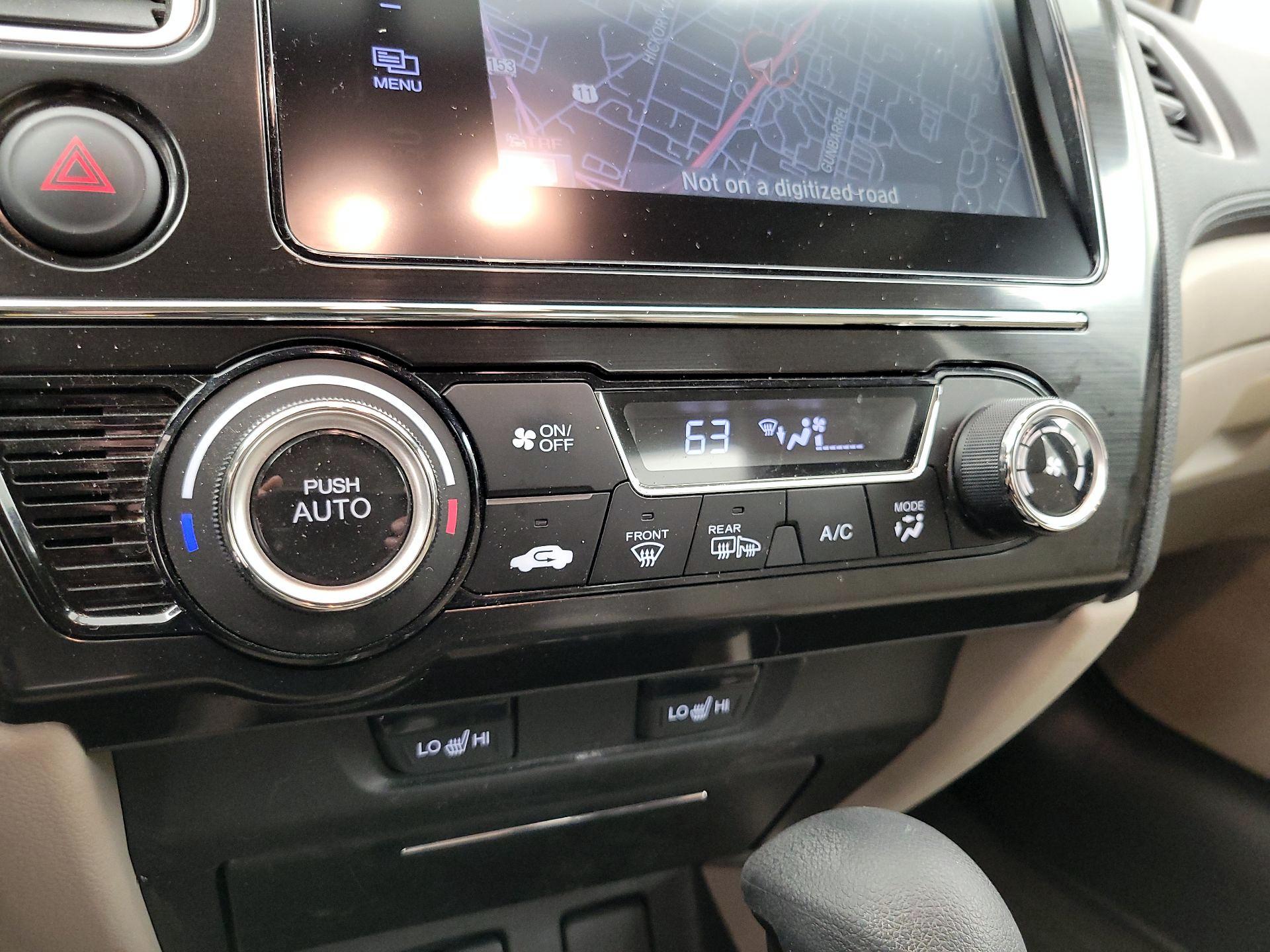 Thumbnail: 2014 Honda Civic - 16