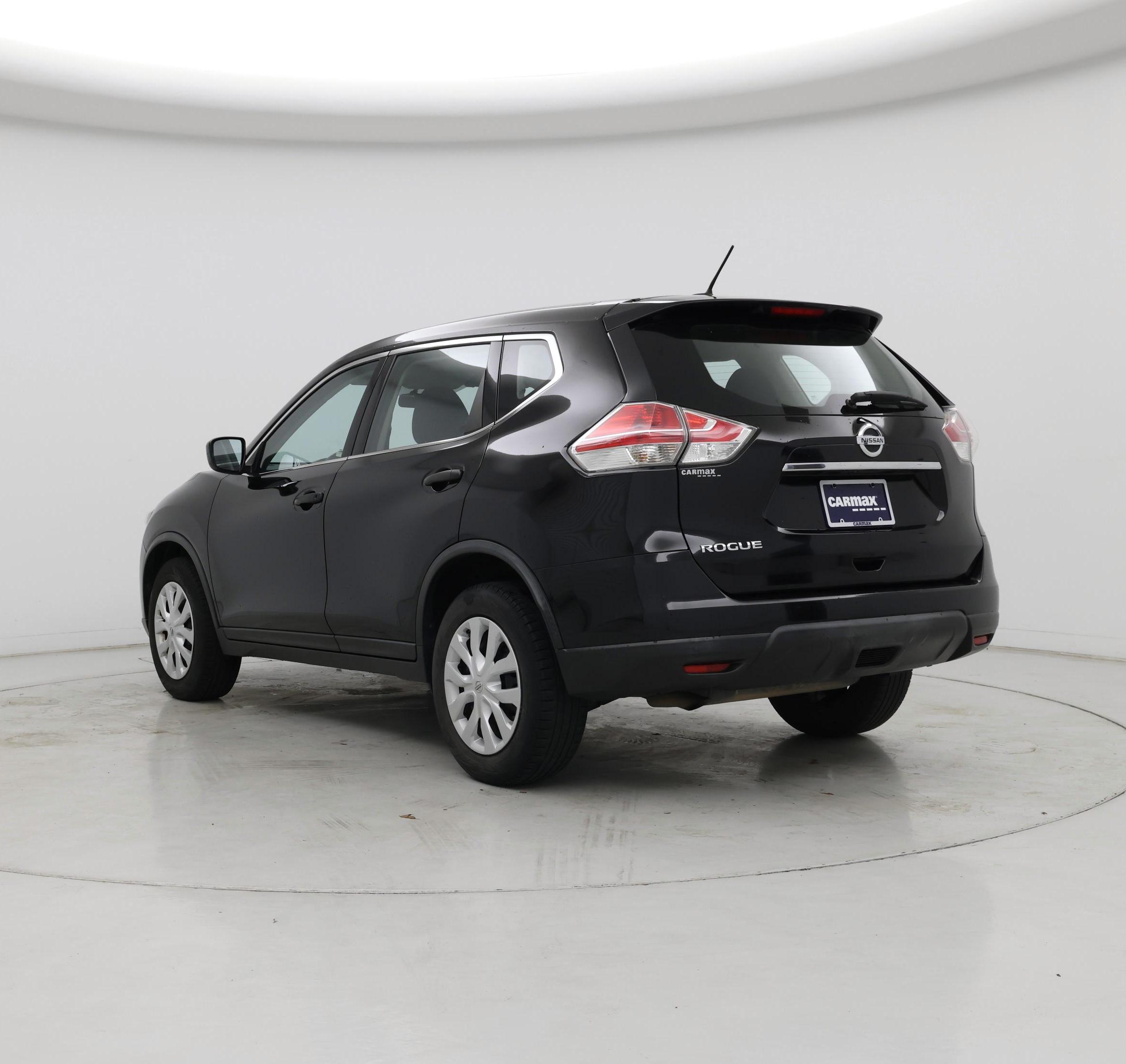 Thumbnail: 2016 Nissan Rogue - 2