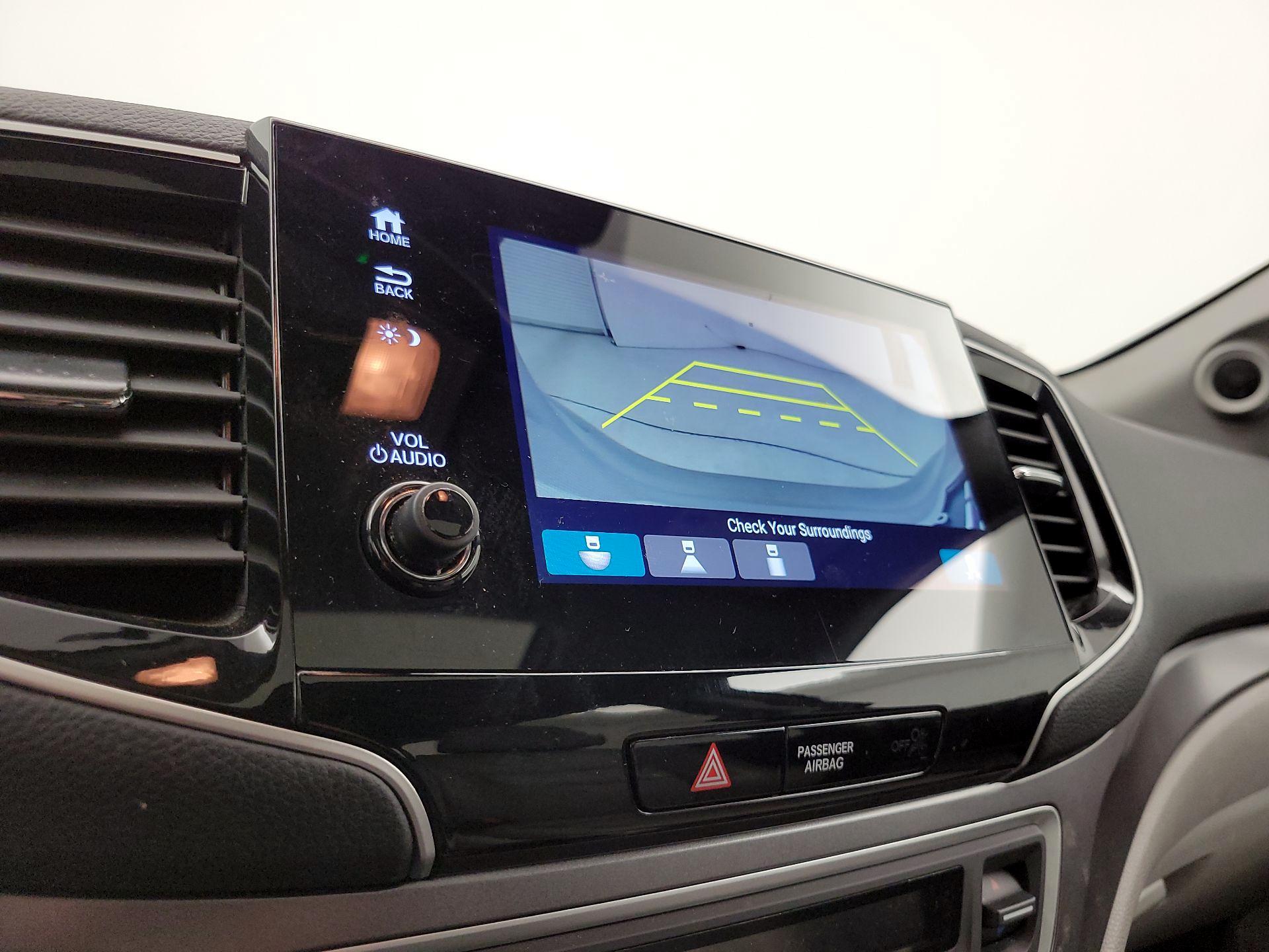 Thumbnail: 2020 Honda Pilot - 14