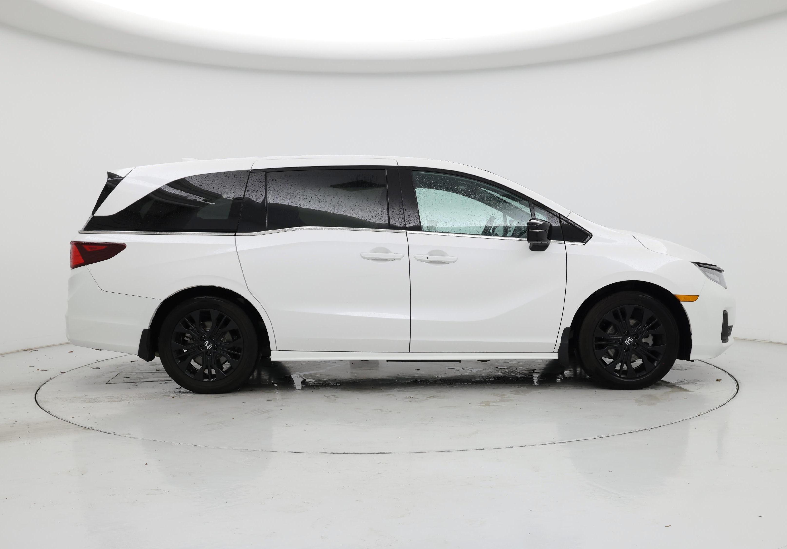 Thumbnail: 2025 Honda Odyssey - 7