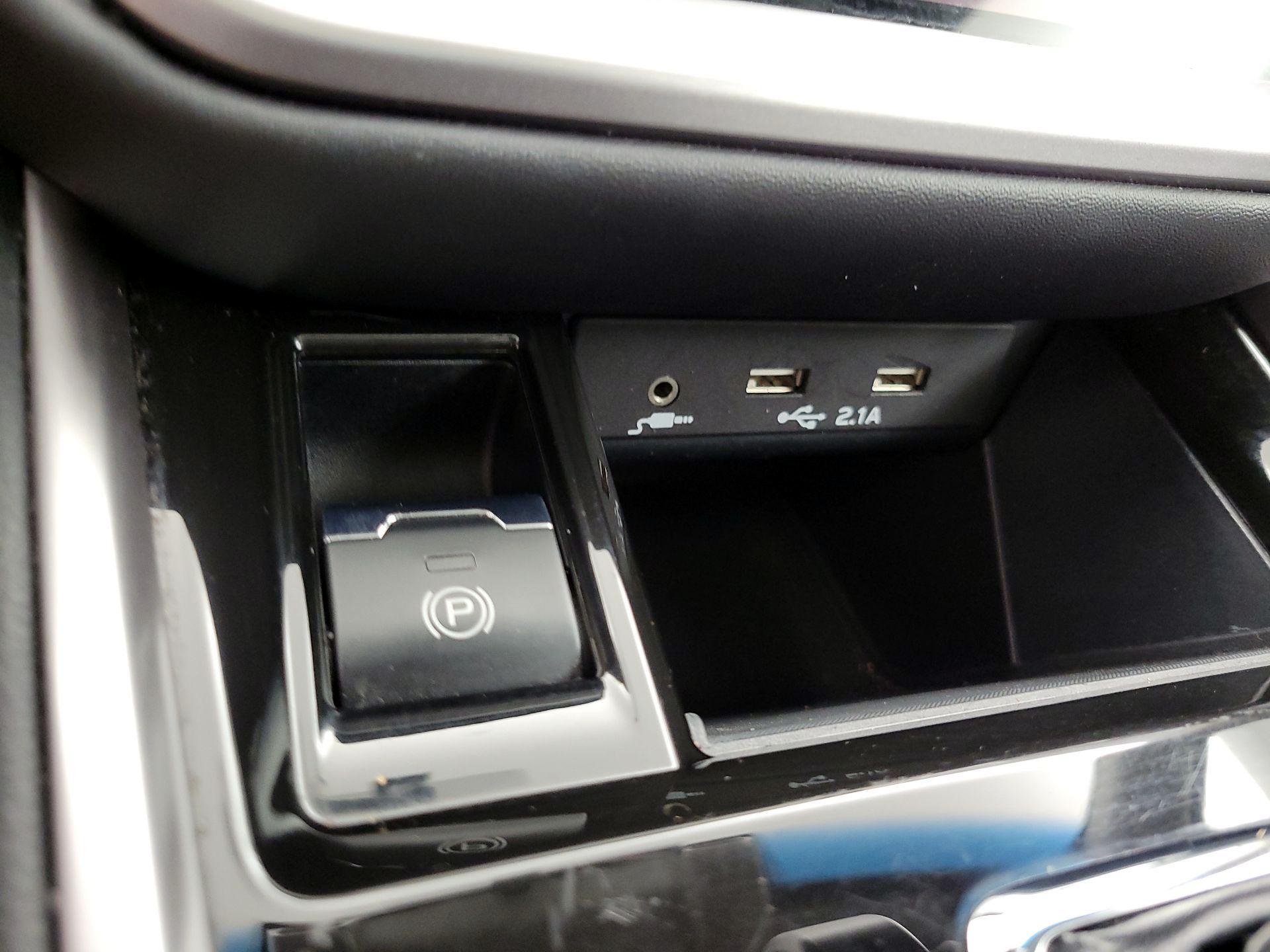 Thumbnail: 2020 Subaru Outback - 19