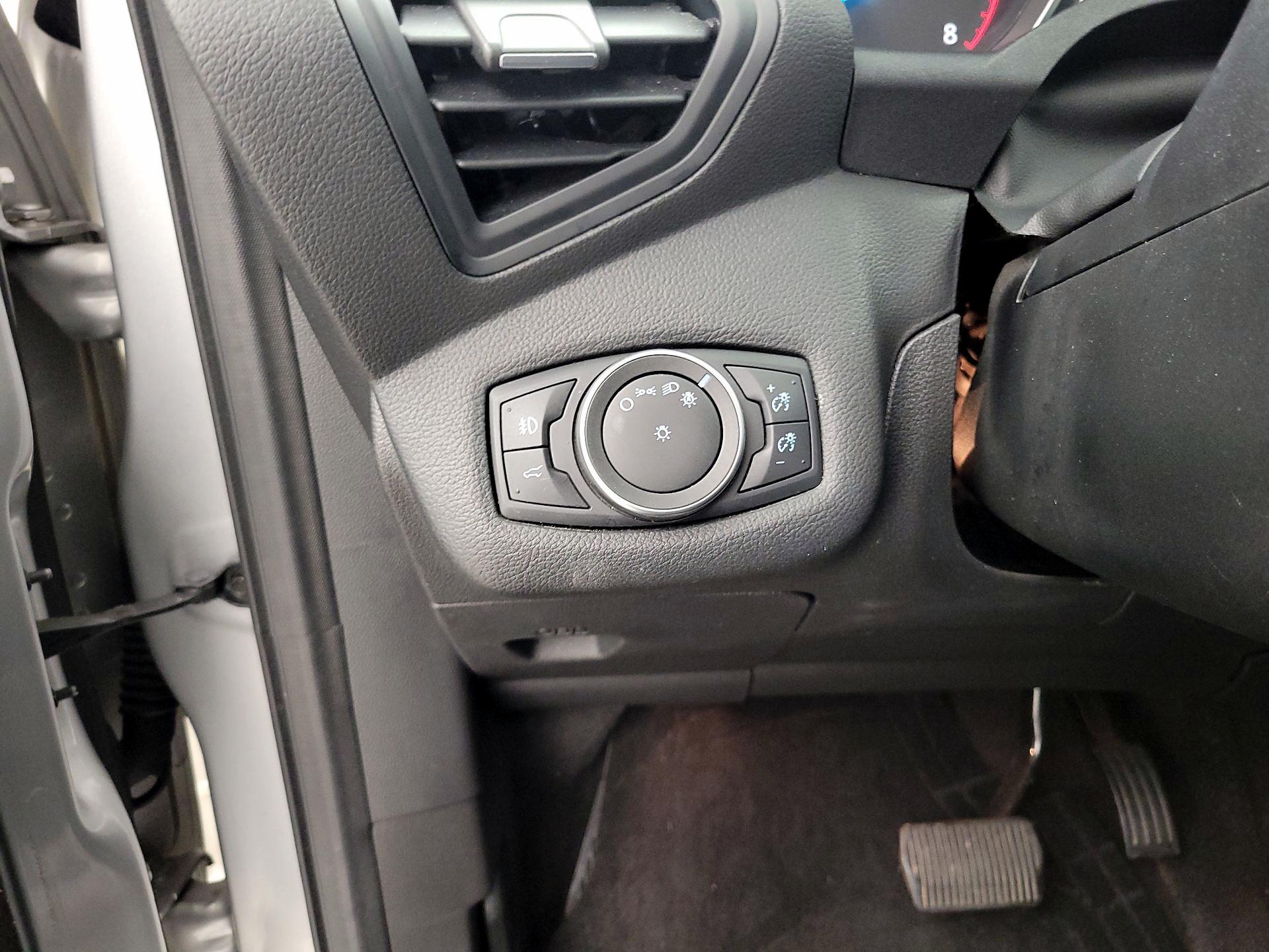 Thumbnail: 2018 Ford Escape - 13