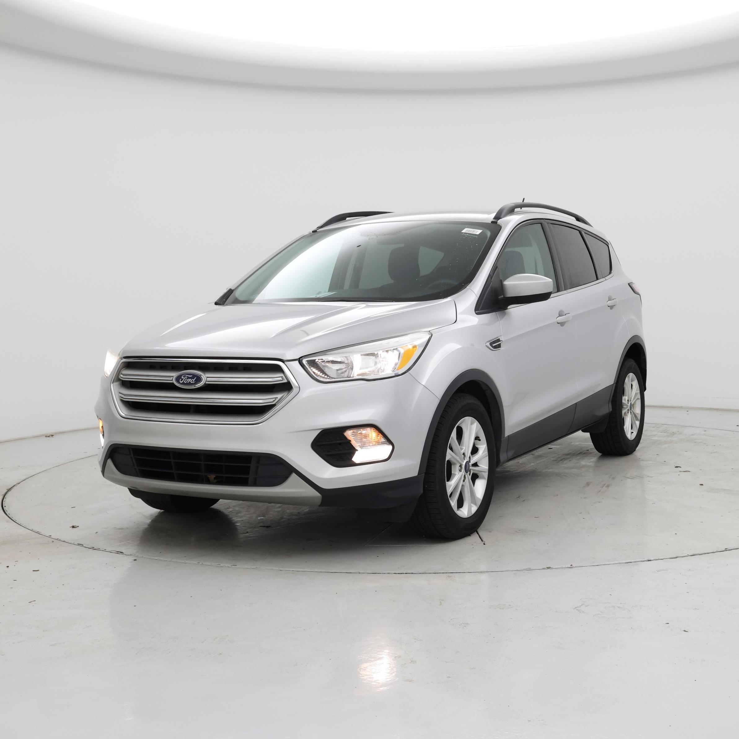 Thumbnail: 2018 Ford Escape - 4