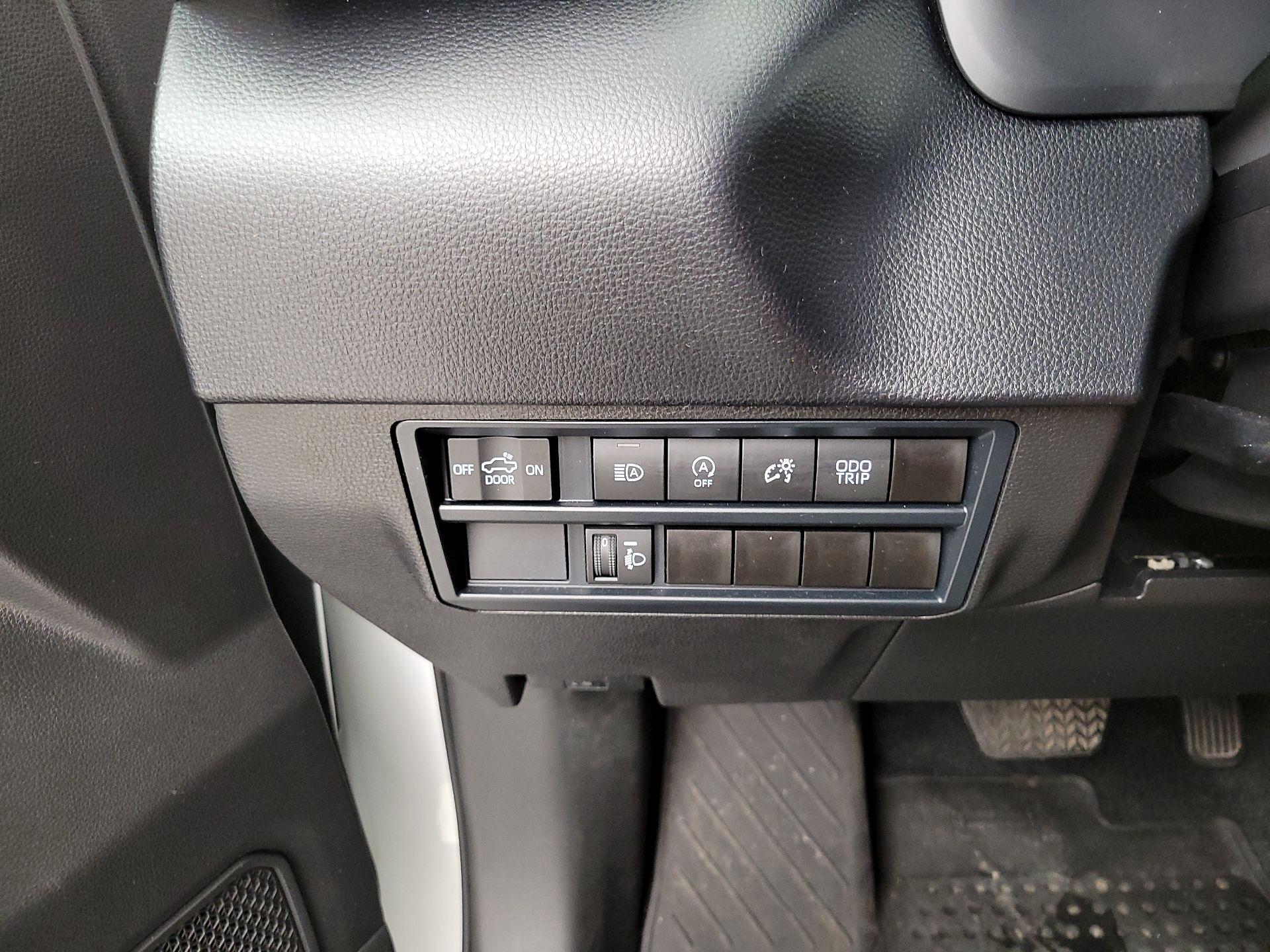 Thumbnail: 2025 Toyota Tundra - 13