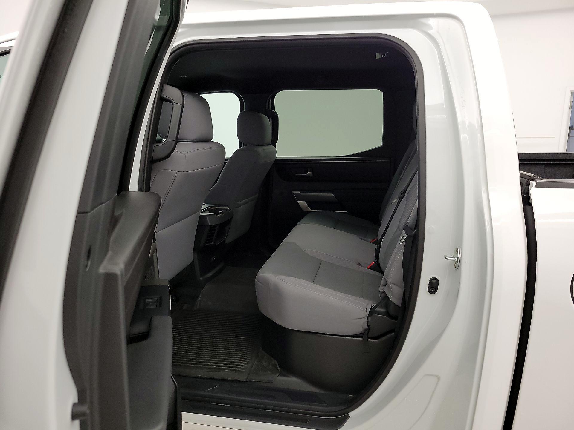 Thumbnail: 2025 Toyota Tundra - 19