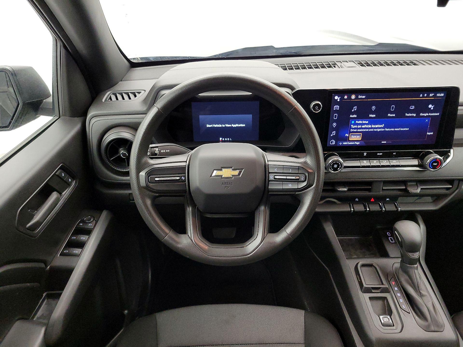 Thumbnail: 2023 Chevrolet Colorado - 10