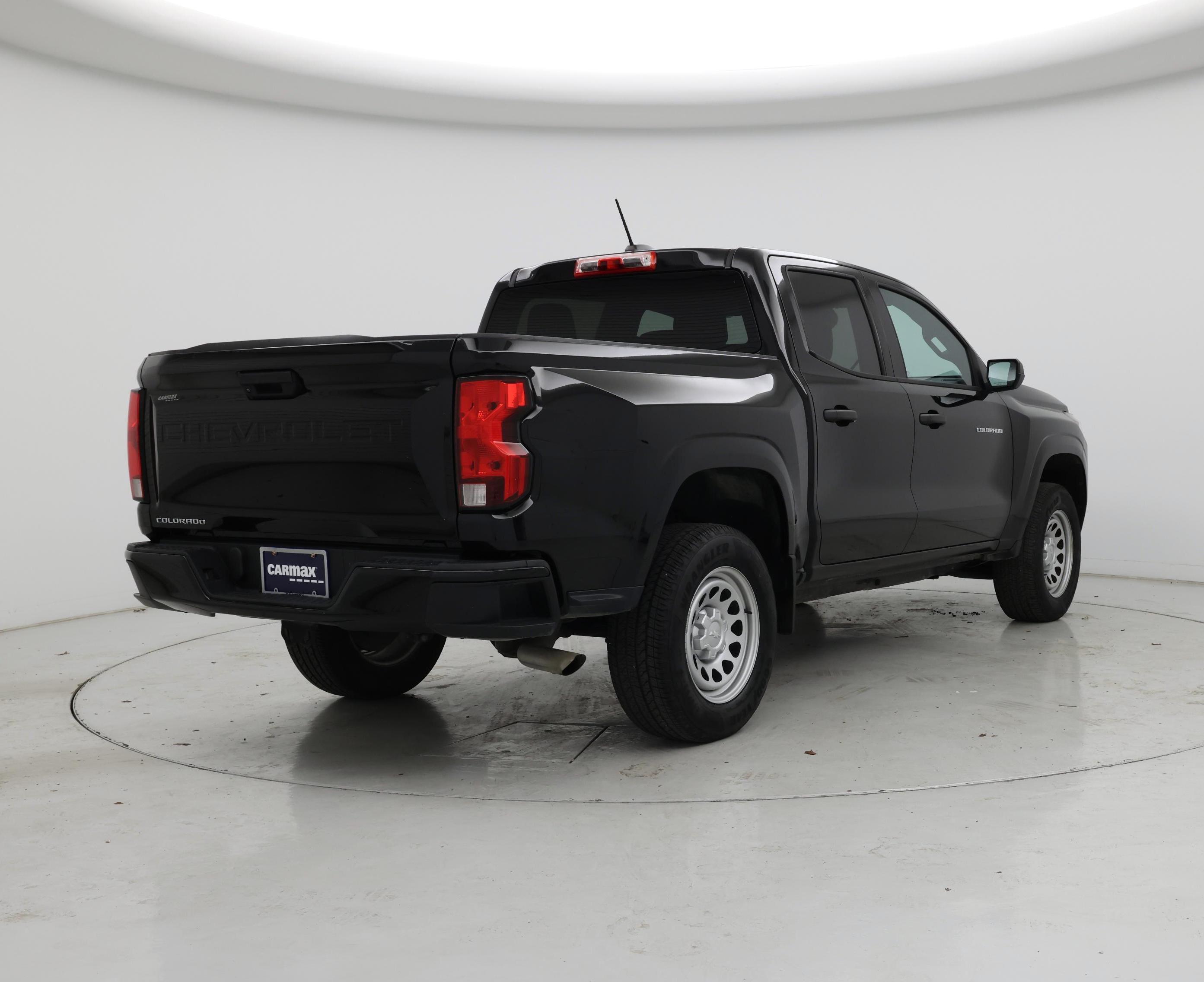 Thumbnail: 2023 Chevrolet Colorado - 8