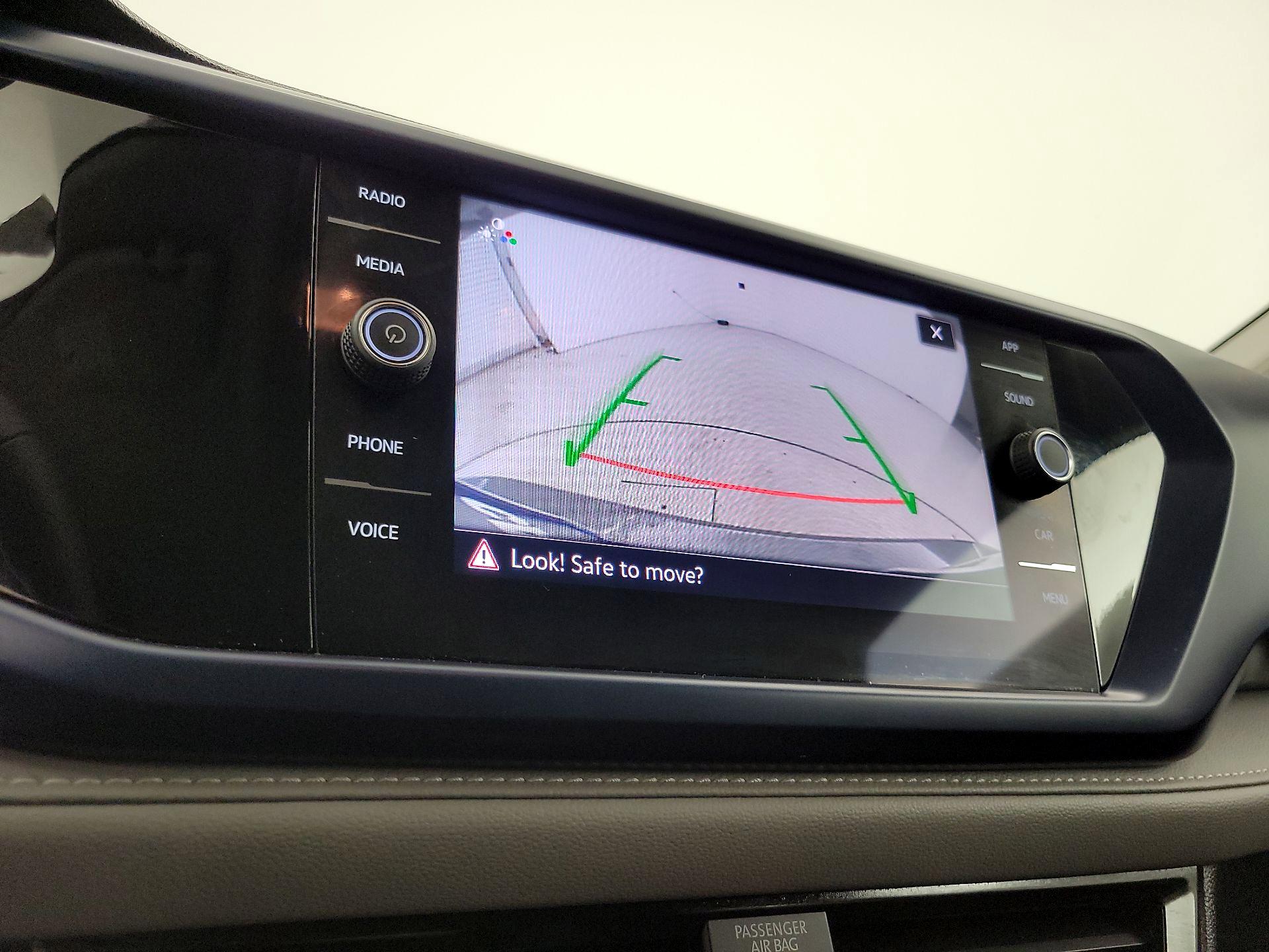 Thumbnail: 2024 Volkswagen Taos - 14